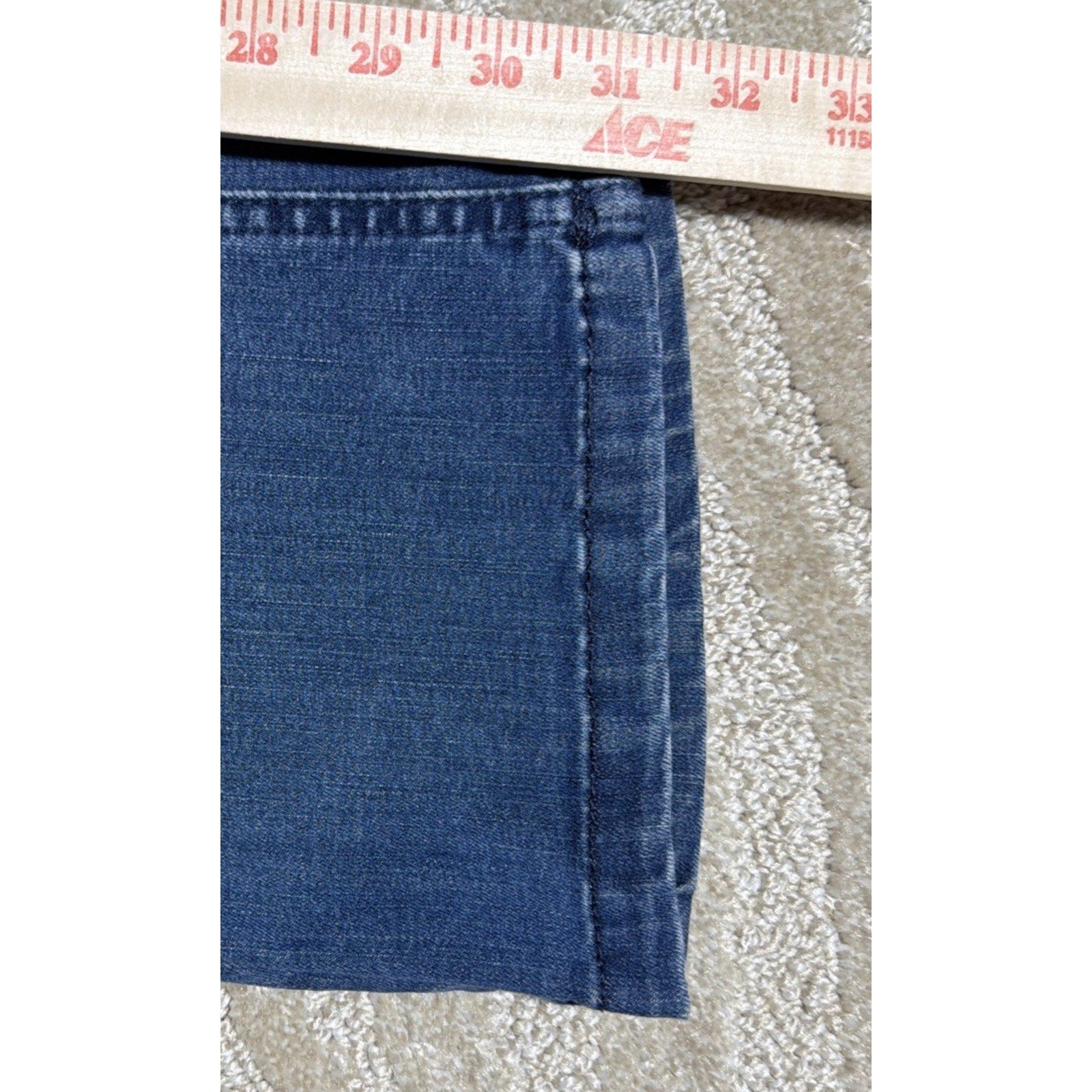 Democracy “Ab”solution Bootcut Women's Med Blue Jeans MR Stretch Size 2 27x31