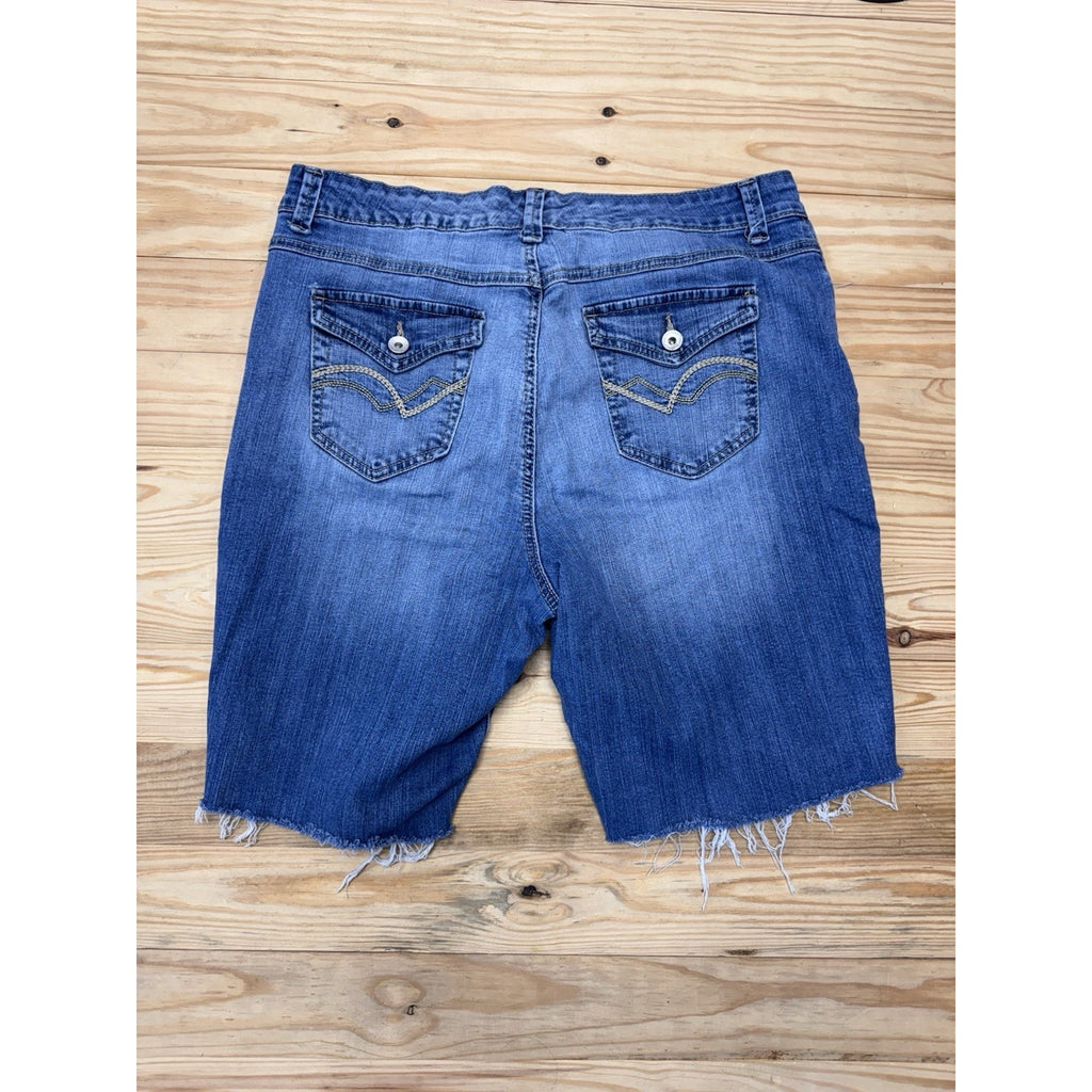 Nine West Whisker Blue Stretch Denim High Rise Bermuda Shorts Womens 34” Raw Hem