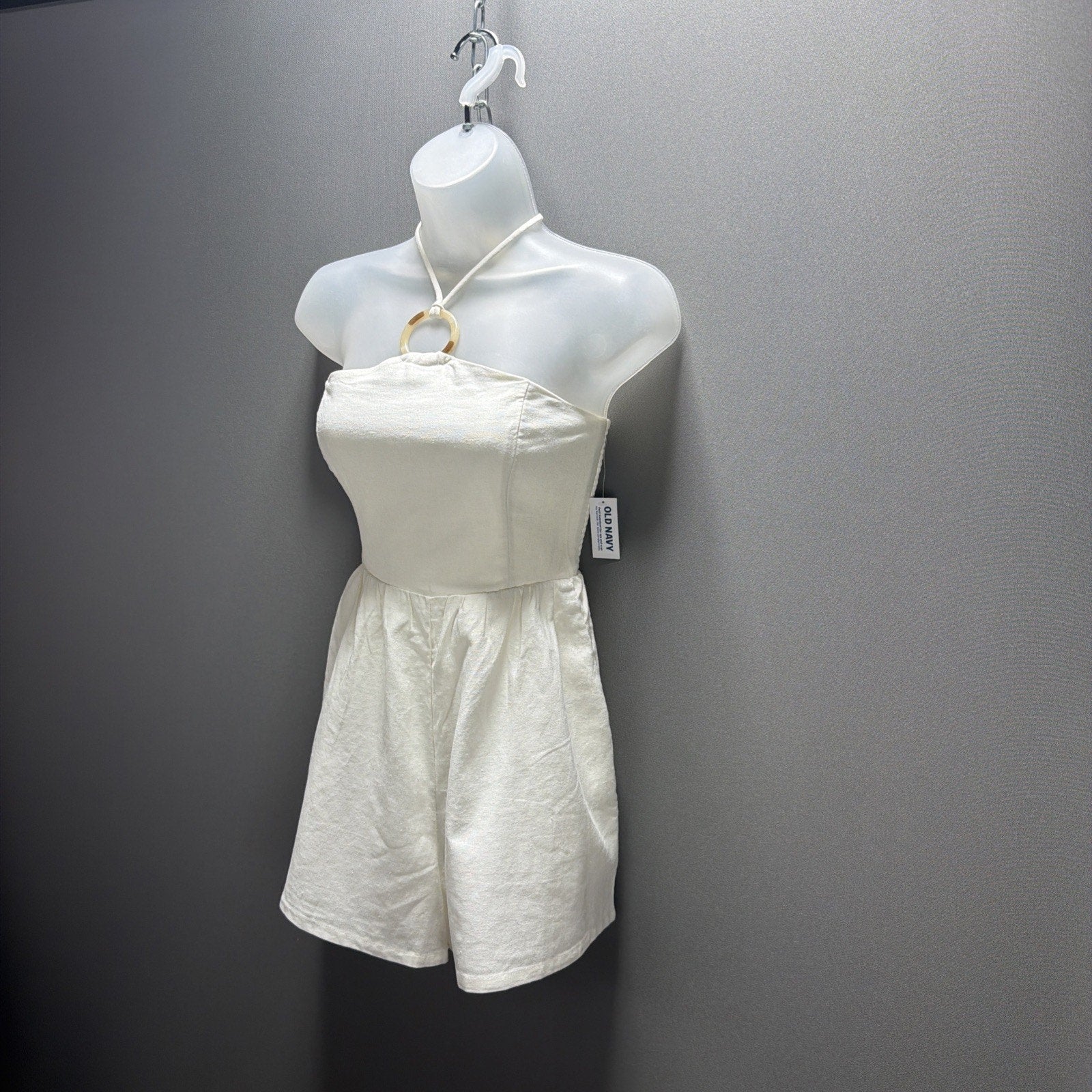 Old Navy Women's White Linen Blend O ring Halter Neck Romper Beachy Size XS New