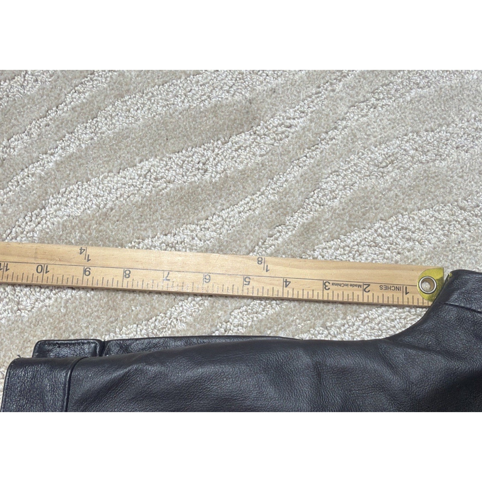 Newport News Jeanology High Rise Leather Pant Womens Size 6P Black Lined 26x28.5
