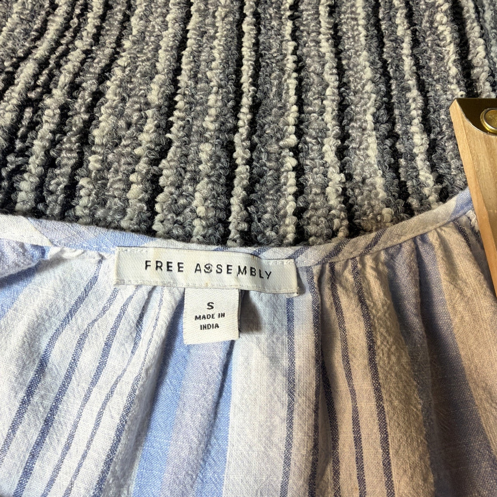 Free Assembly Shirt Dress Womens Small Belted Midi Short Sleeves Blue Stripes