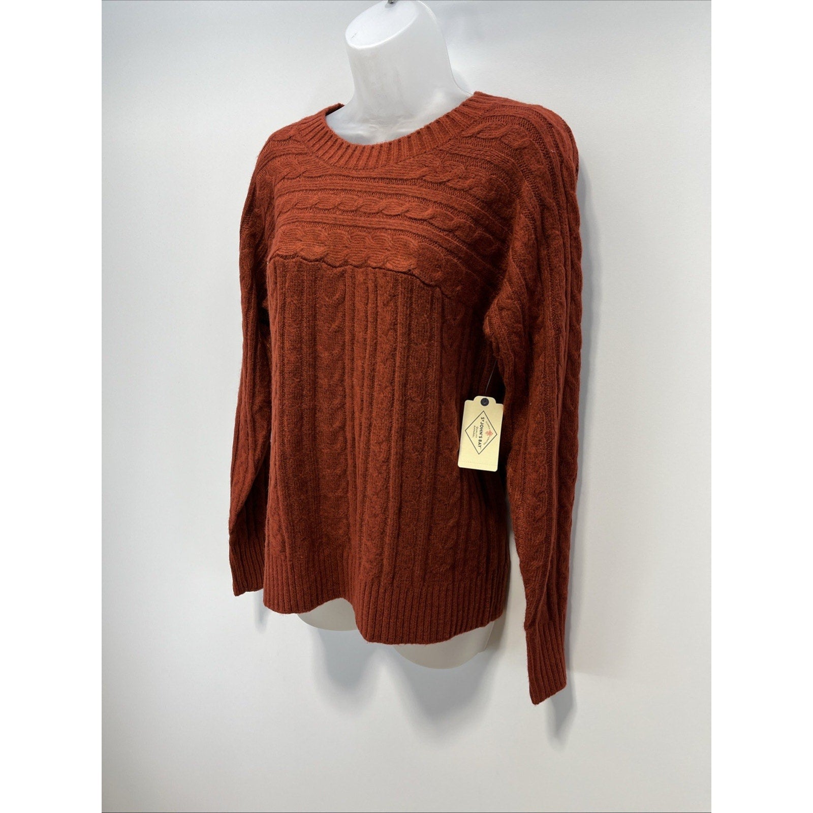 Womens St Johns Bay Classic Cable Knit Sweater Rustic Brick Size Large NWT!
