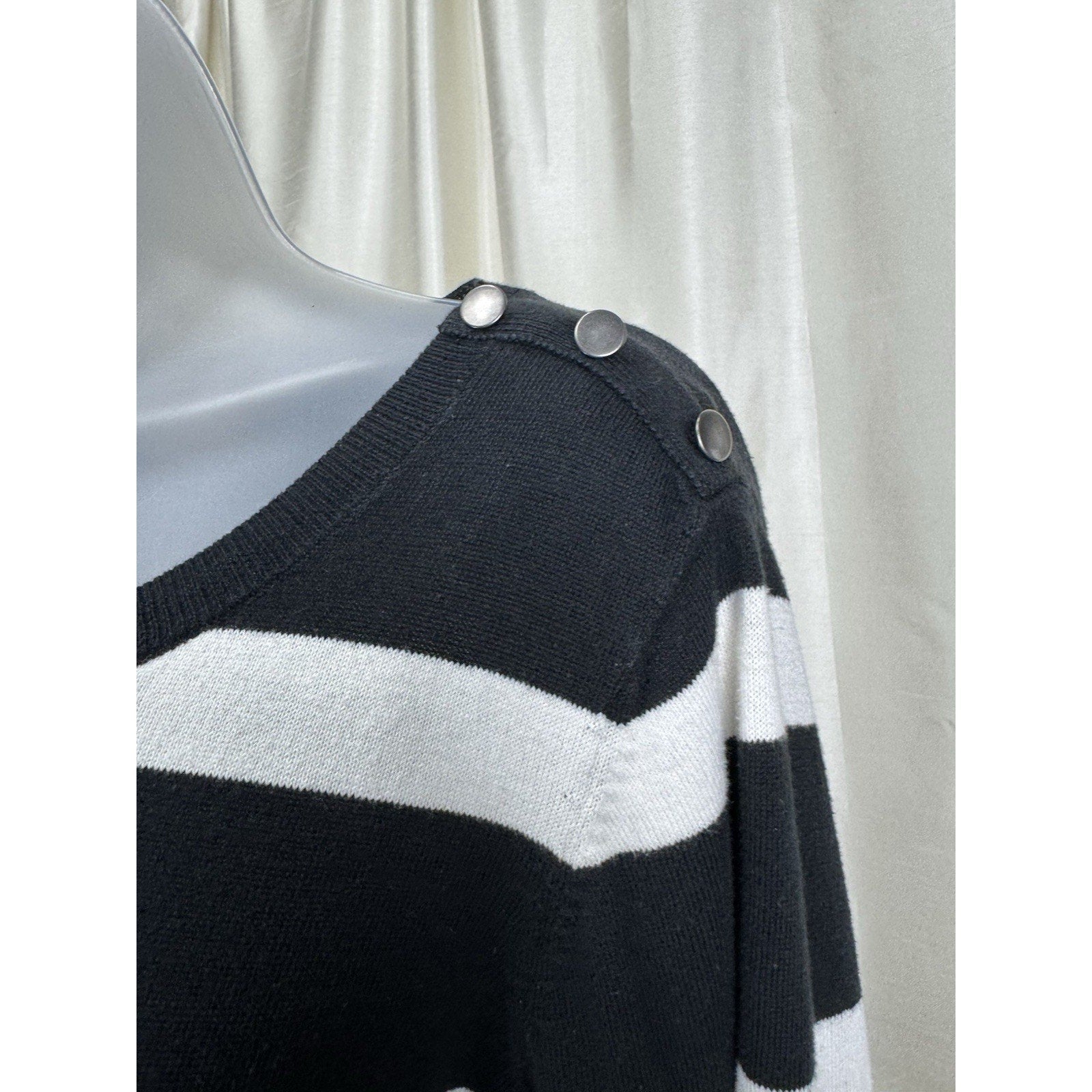 Ann Tayler Loft Women's Sweater, Black and White Striped, Size XL Button Accent