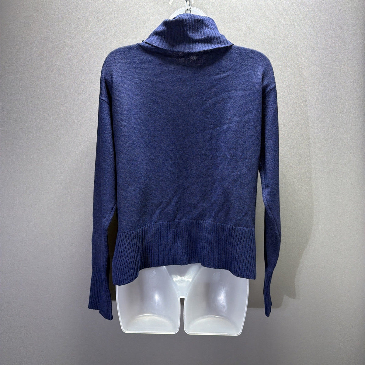 Gia Ultra Soft Sweater Midnight Blue THE NOLI SHOP Size Small NWT
