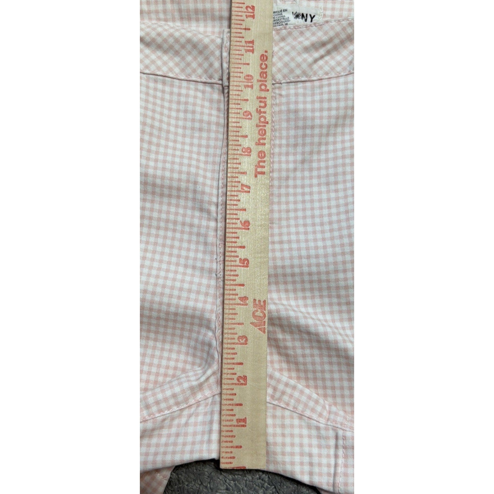 Womens Artisan NY Pink White Seersucker Shorts Size 12