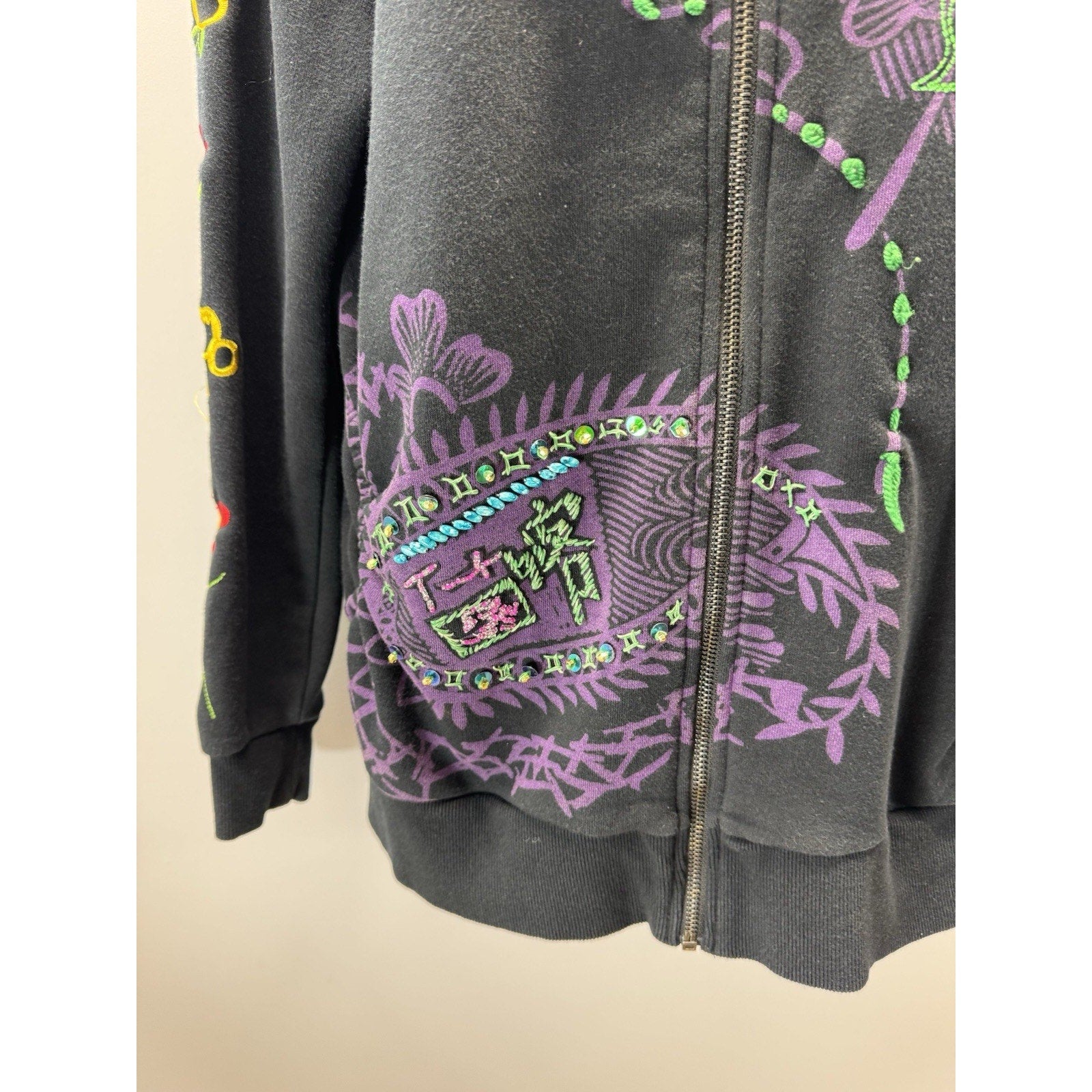 ADORE Juniors XL Embroidered Sweatshirt Hoodie Full Zip Graffiti Colorful