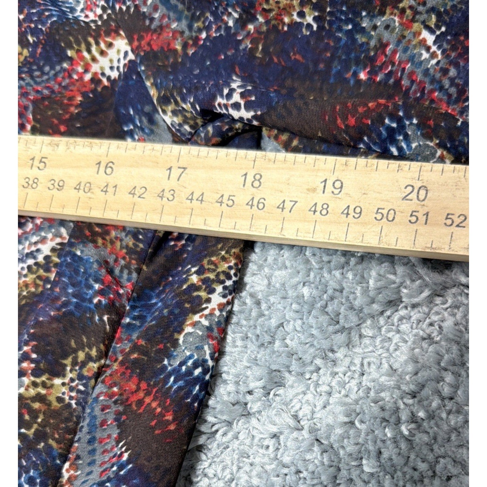 BANANA REPUBLIC Small Multi Color Print Sheer Blouse, Tie Neck, Career Casual