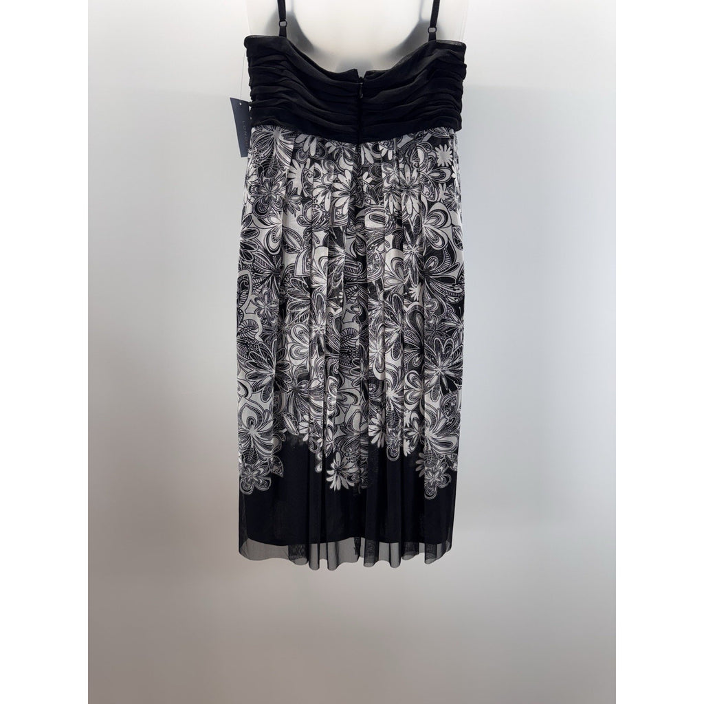 London Times Gray Black Floral Ruffle Bottom Sleeveless Women’s Dress Size 10