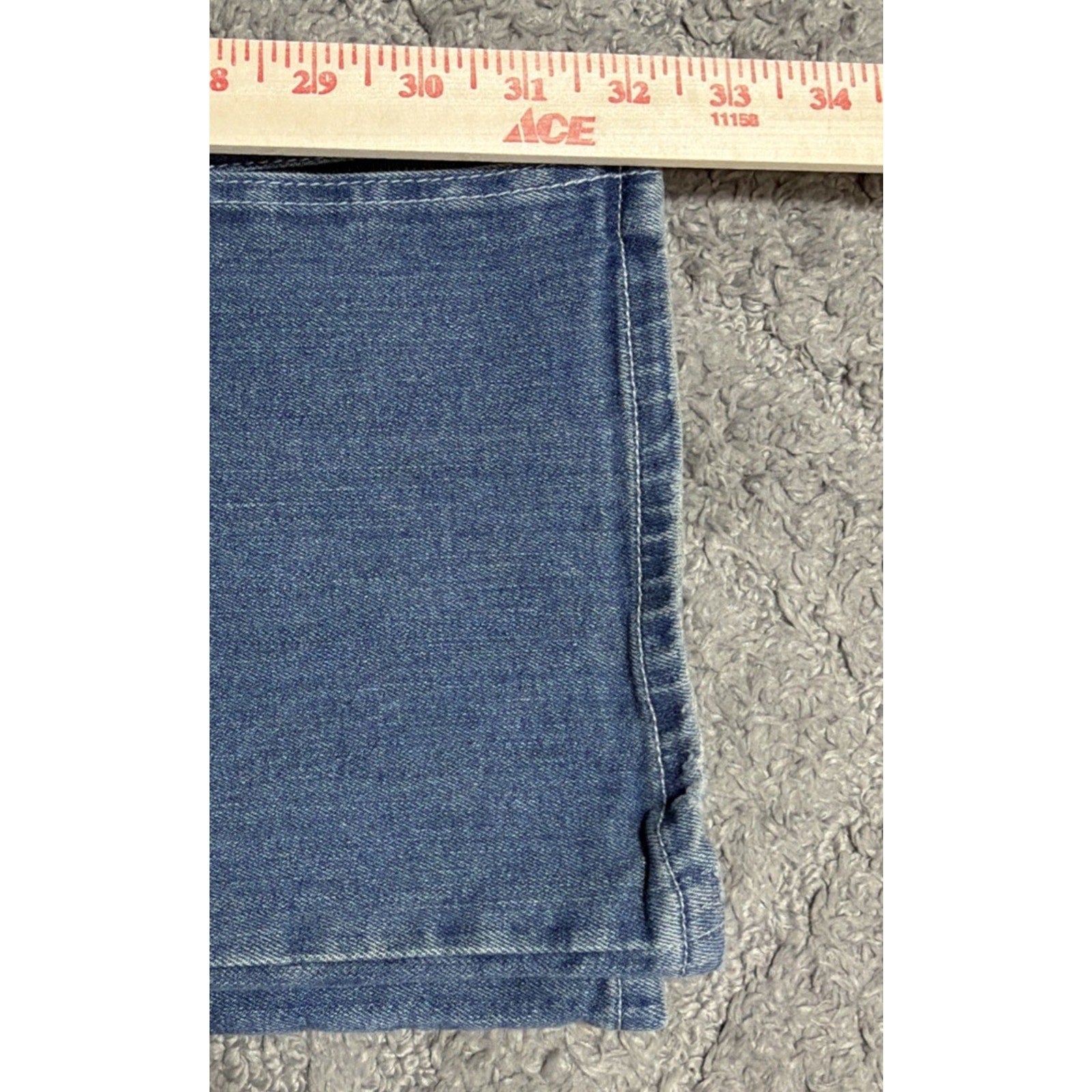 Luxirie By LRG Bootcut Lowrise Embroidered Jeans Blue Medium Wash Womens 31x32