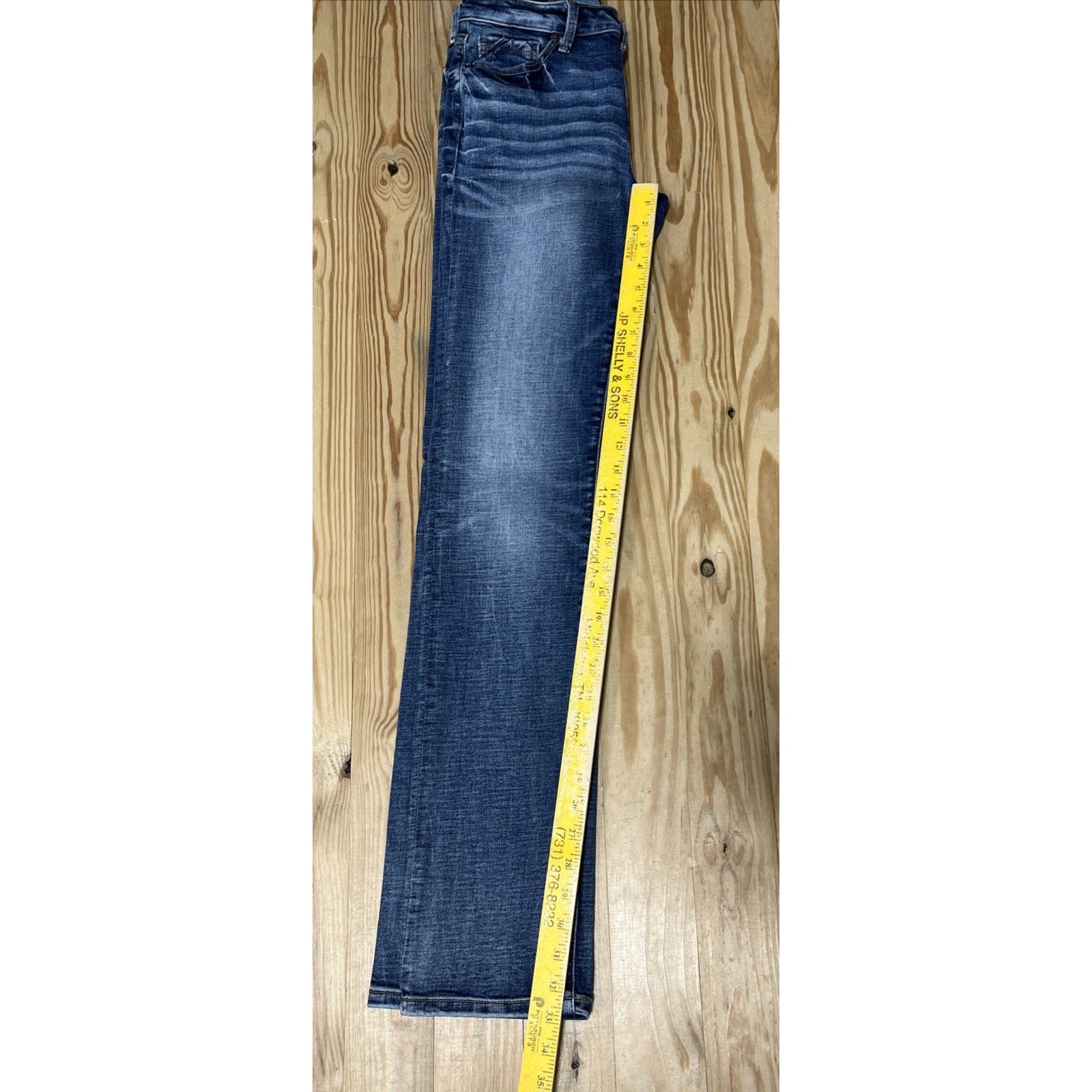 Buckle Black Women's Sz 26x34 Fit No. 53 Straight Leg Blue Denim Jeans Stretch