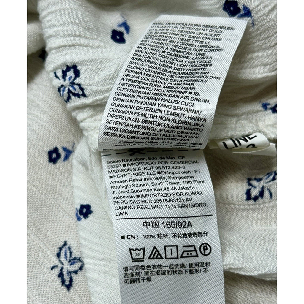 Old Navy Women’s Blouse M White & Blue Floral Boho Peasant Ballon Sleeve Casual.