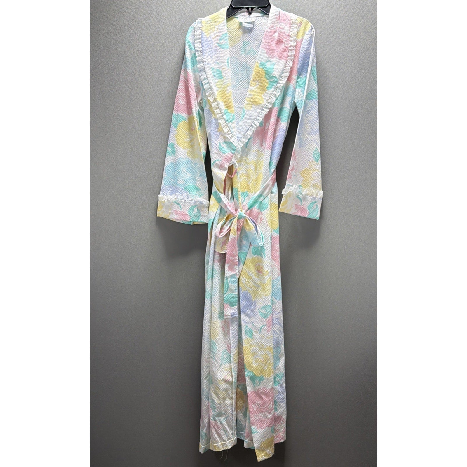 Vintage 80s Appel floral print Full length Lace Trim Robe Small Union Made USA