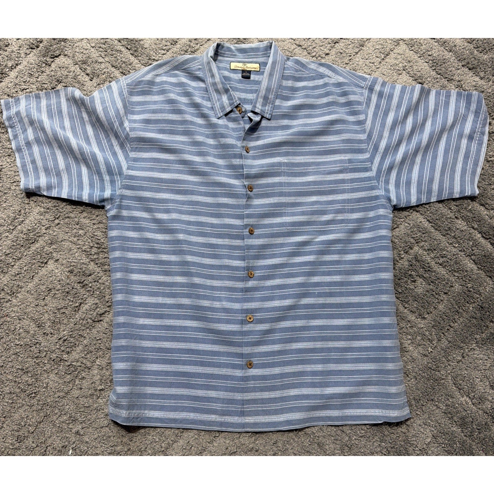 TOMMY BAHAMA SHIRT XL 100% Silk Button Up Short Sleeve Blue Striped Beach