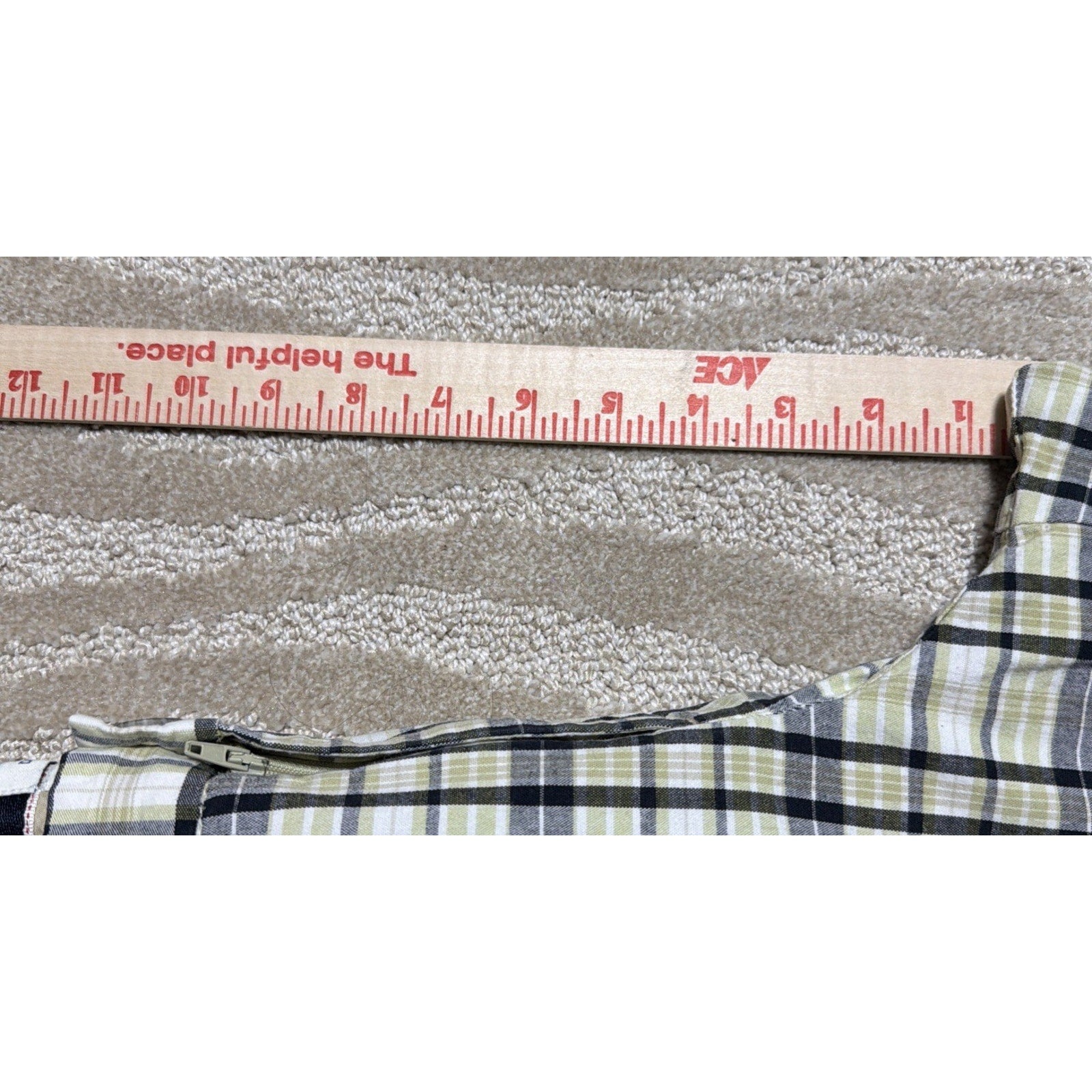 Dockers Favorite Fit Shorts Women's 14 Plaid 36x10 Stretch