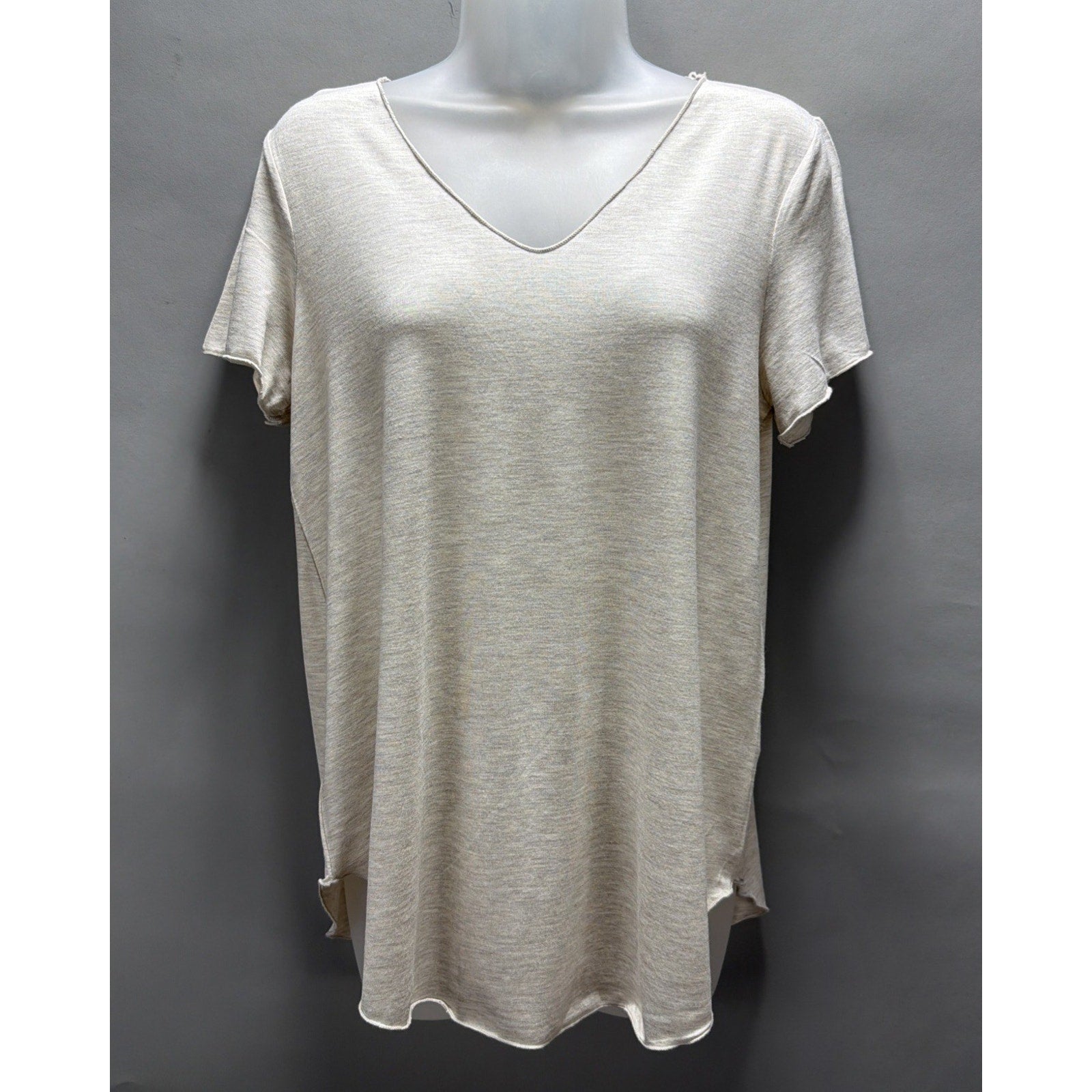 Women's MOD REF Oatmeal Soft Modal Everyday Tee NWT Size Medium Stretch