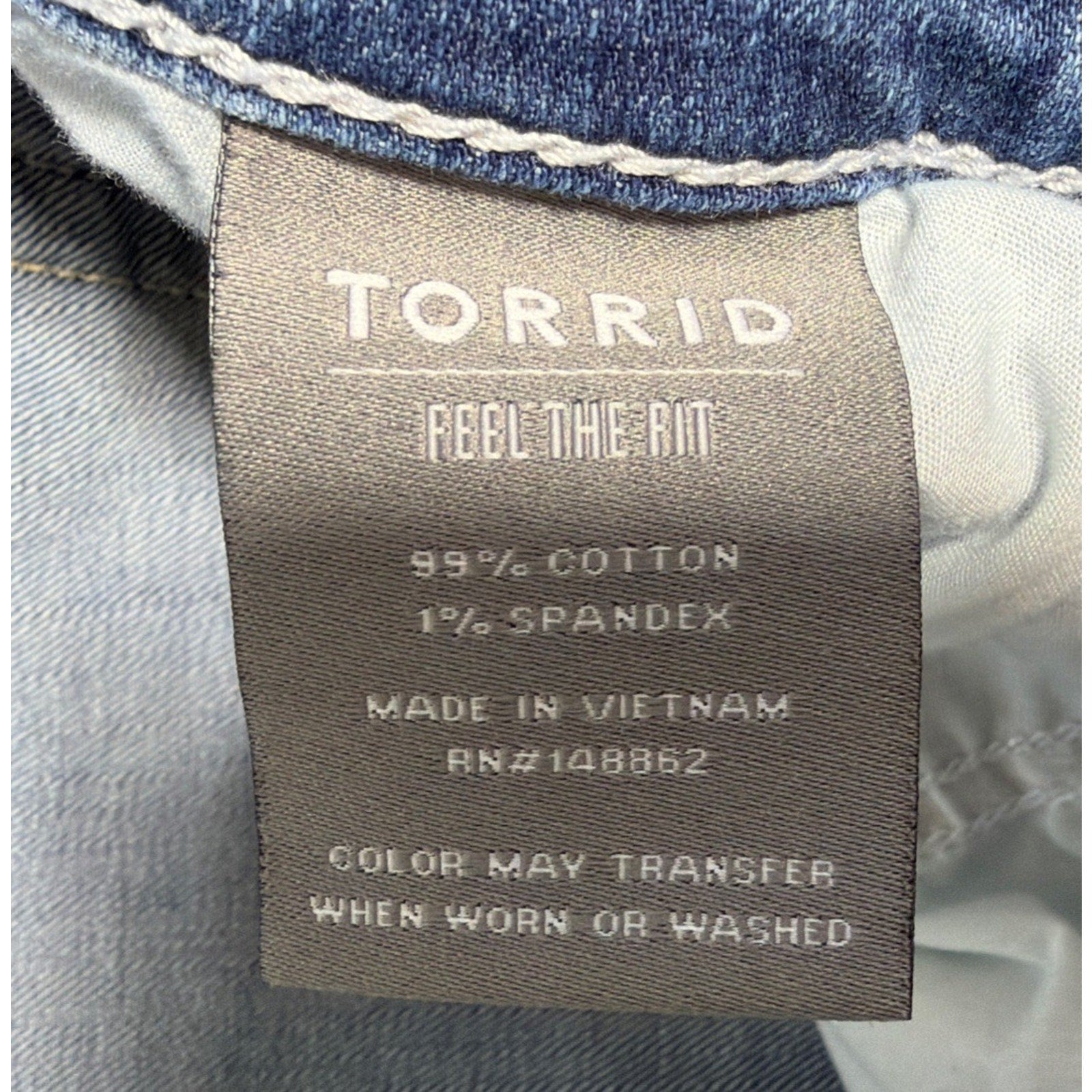 Torrid Boyfriend Straight Leg Denim Jeans Cut Size 16 Reg Plus Size High Rise