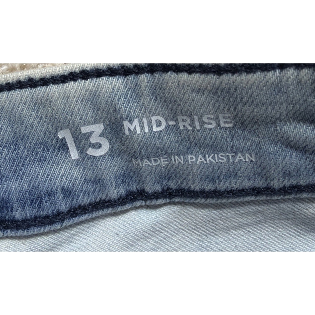 New Arizona Jeans Co Women's 13 Acid Wash Mid-Rise Shortie Cuffed Jean Shorts