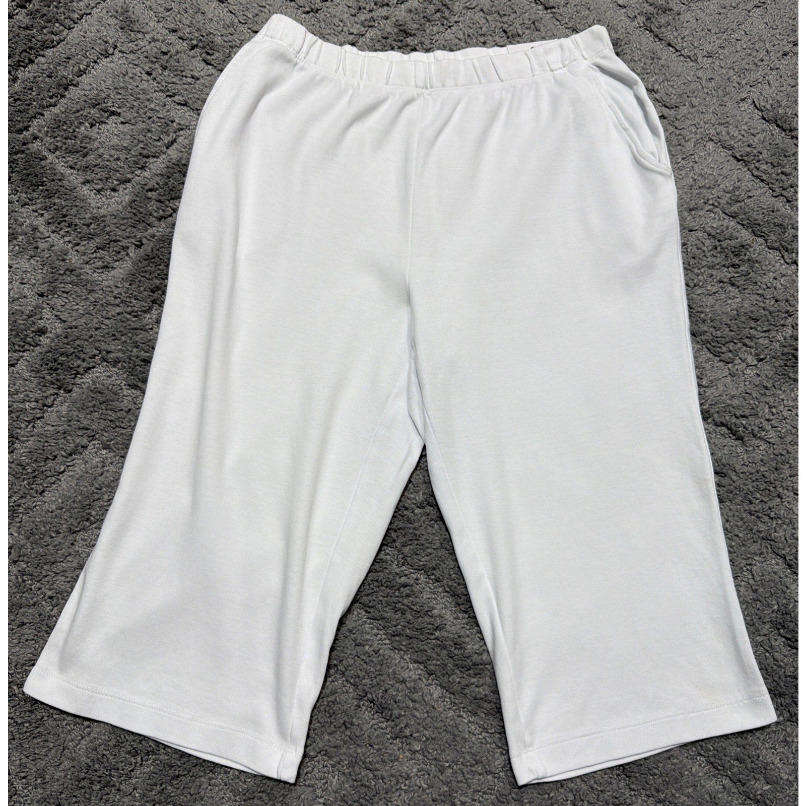 NEW Lands' End Sport Knit High Rise Pull On Capri Pants Pockets Women's S