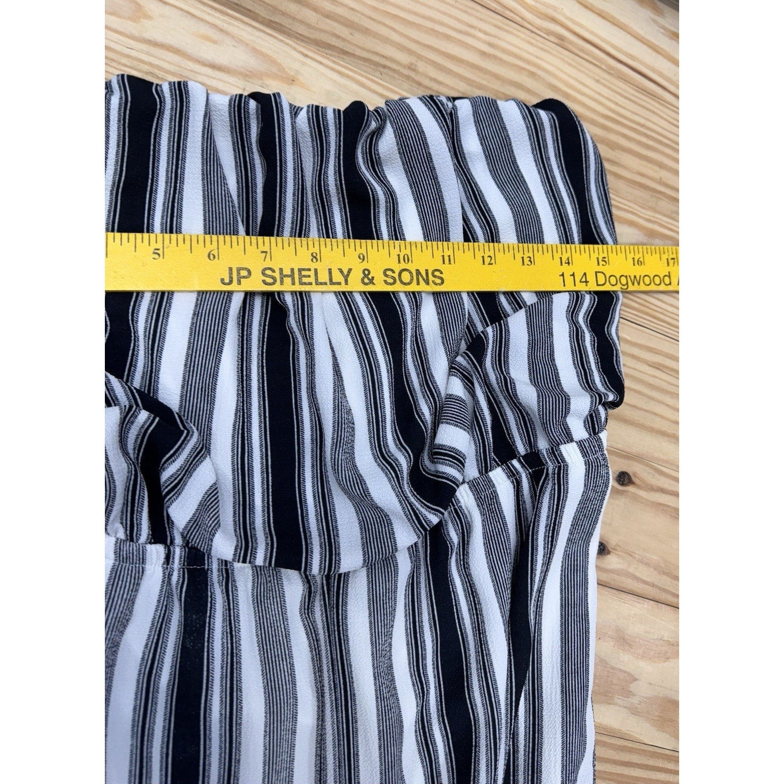 PROMESA Black And White Striped Sleeveless Wide Leg Jumpsuit Women’s Size Small