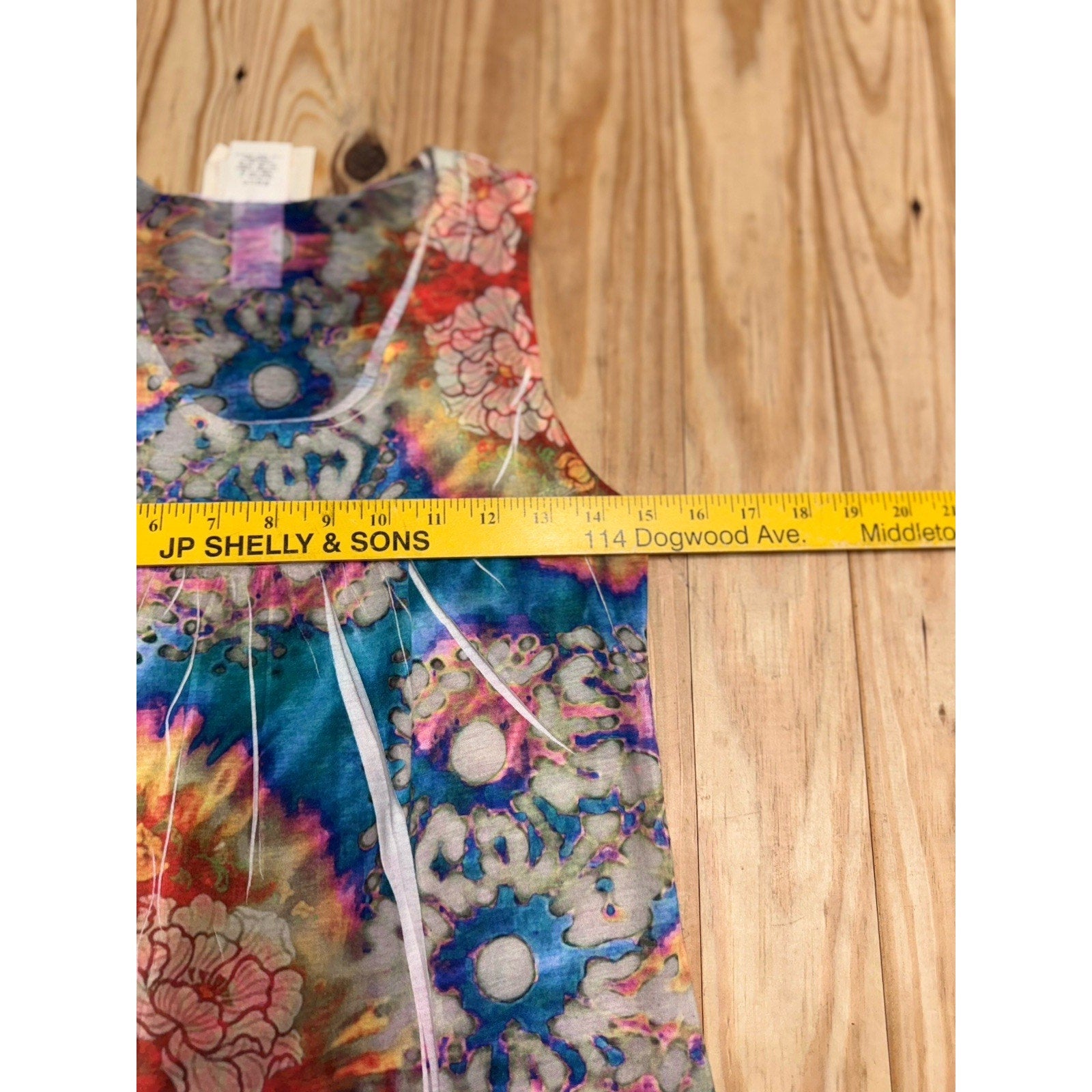 Chelsea & Violet Top XS Floral Sleeveless Print Tank