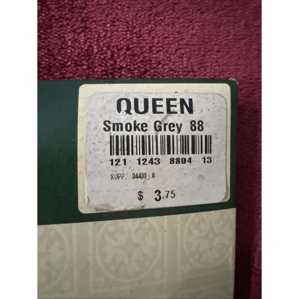 VTG Worthington Sensible Sheers Women Queen Smoke Grey Thigh High Stockings NIP