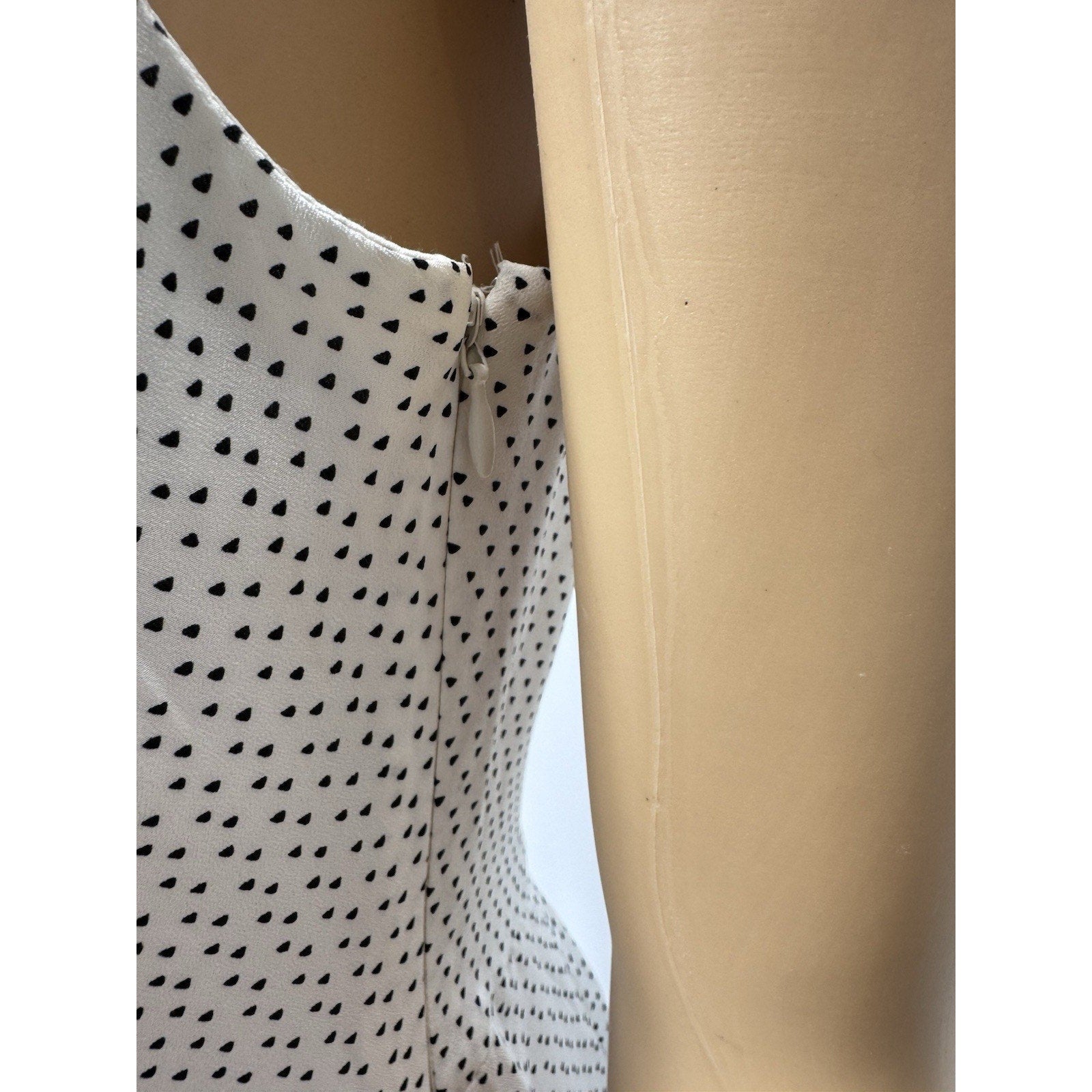 Express A-line dress white black sleeveless Women’s Size 4