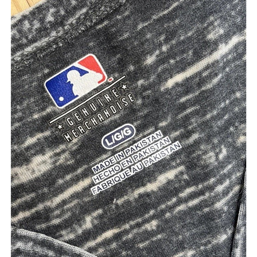 Chicago Cubs MLB Genuine Merchandise Womens Large Gray Long Sleeve V Neck Tee