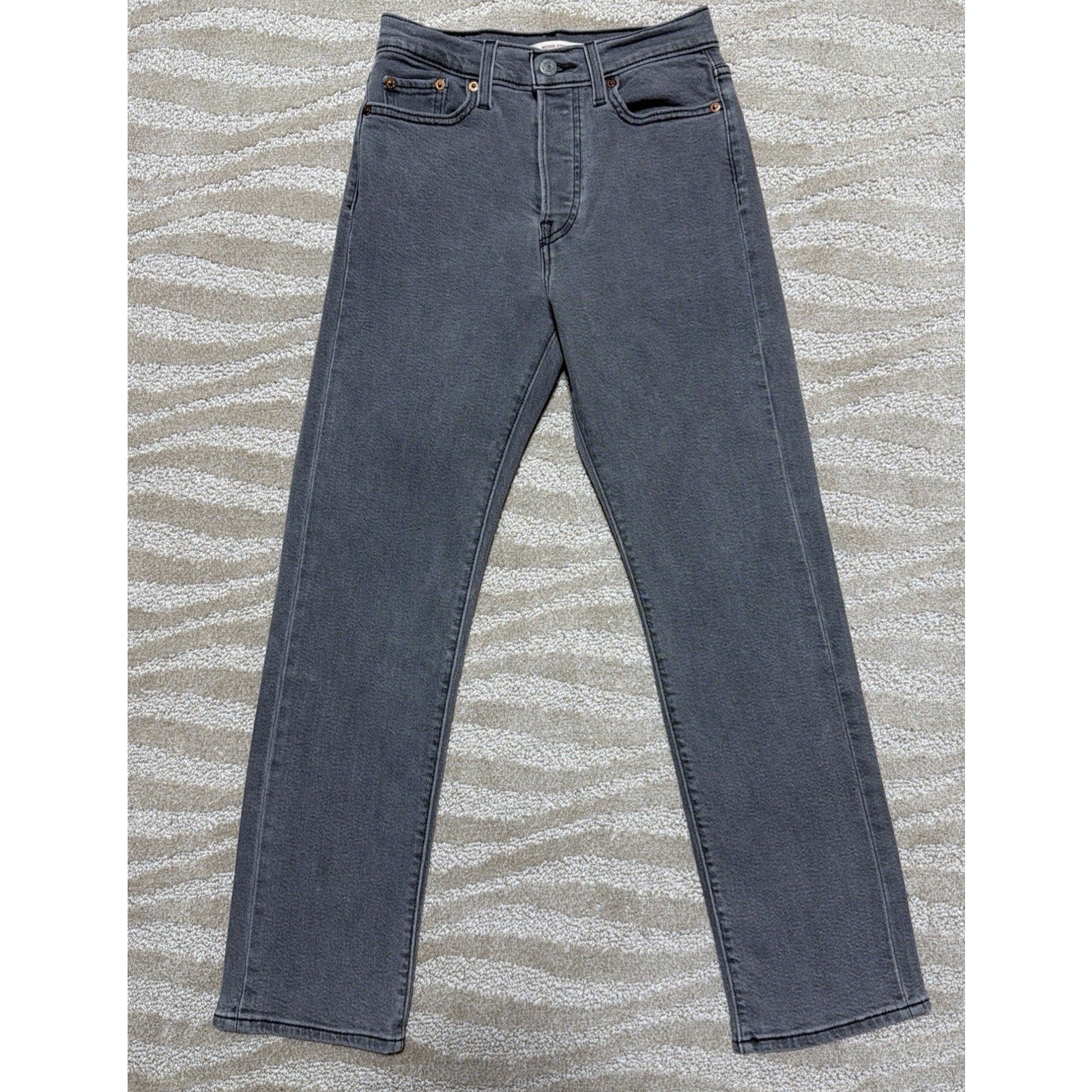 Levi's Women’s Jeans Wedgie Straight Size 26x27 Gray Denim Button Fly NWOT