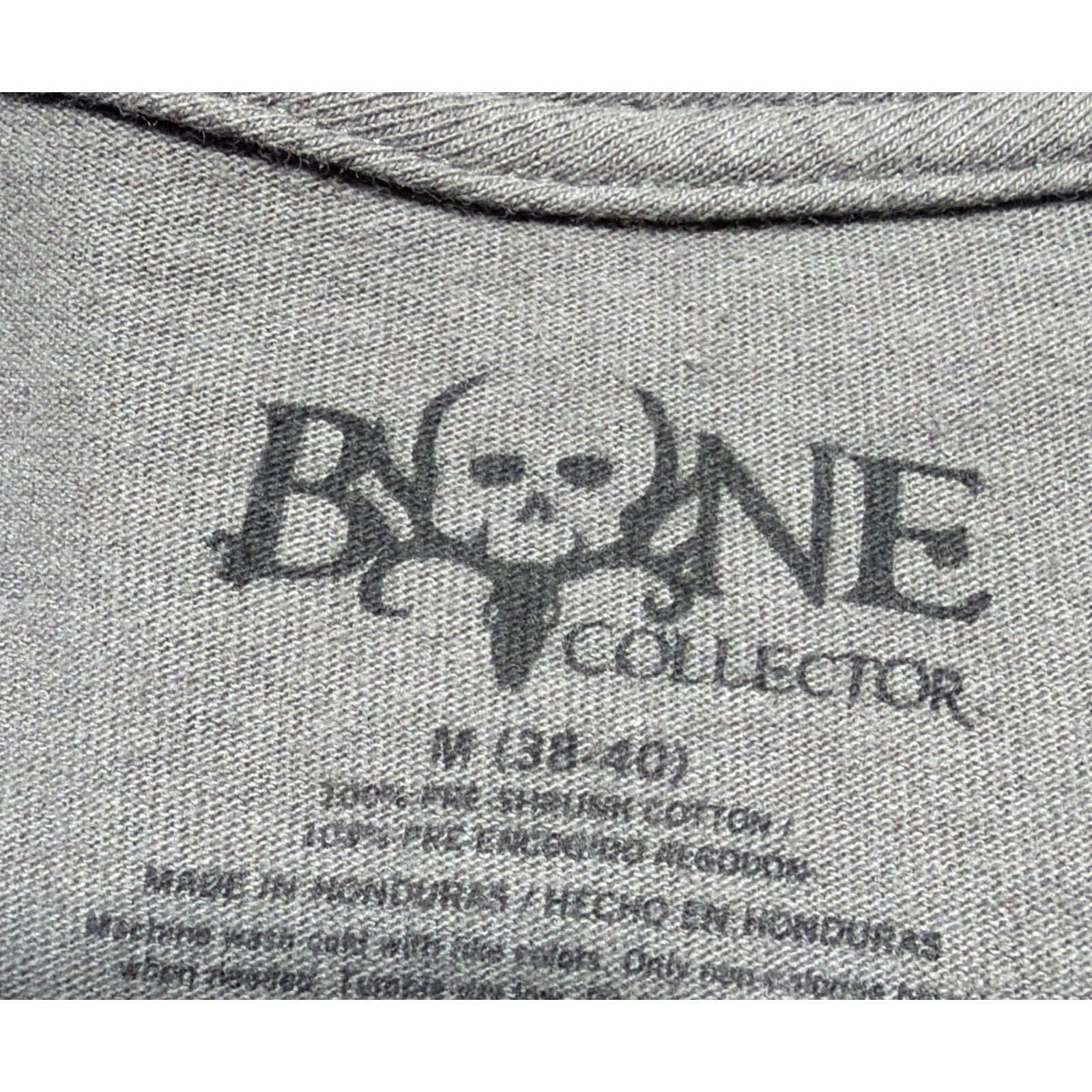Bone Collector Patriotic T-Shirt Size Medium