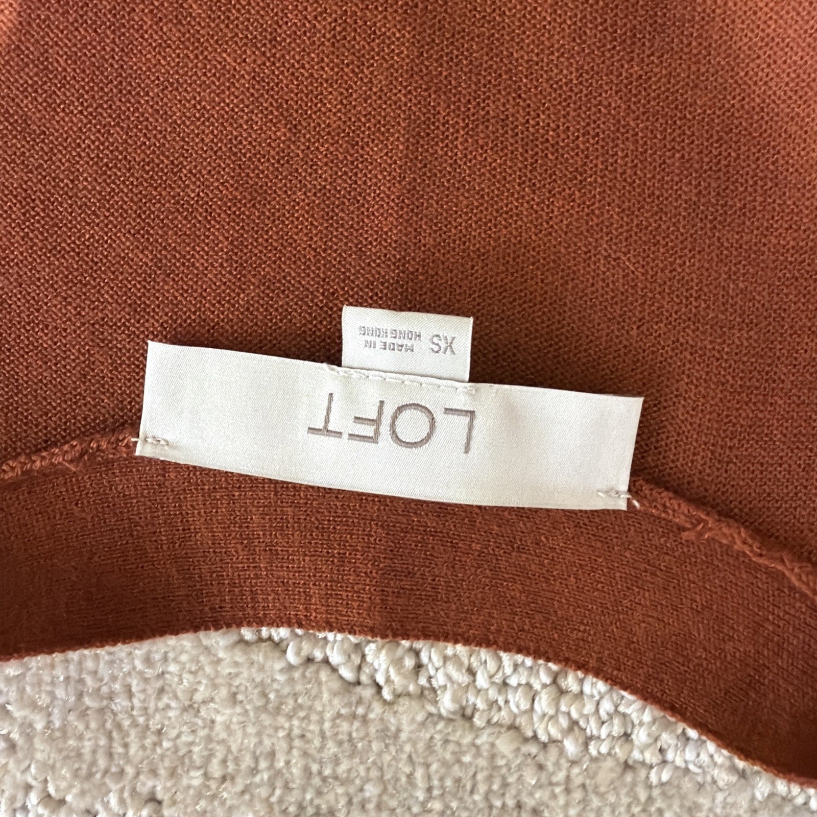LOFT Women’s XS Rust Orange Long Cardigan Sweater V Neck Button Front Lightweigh
