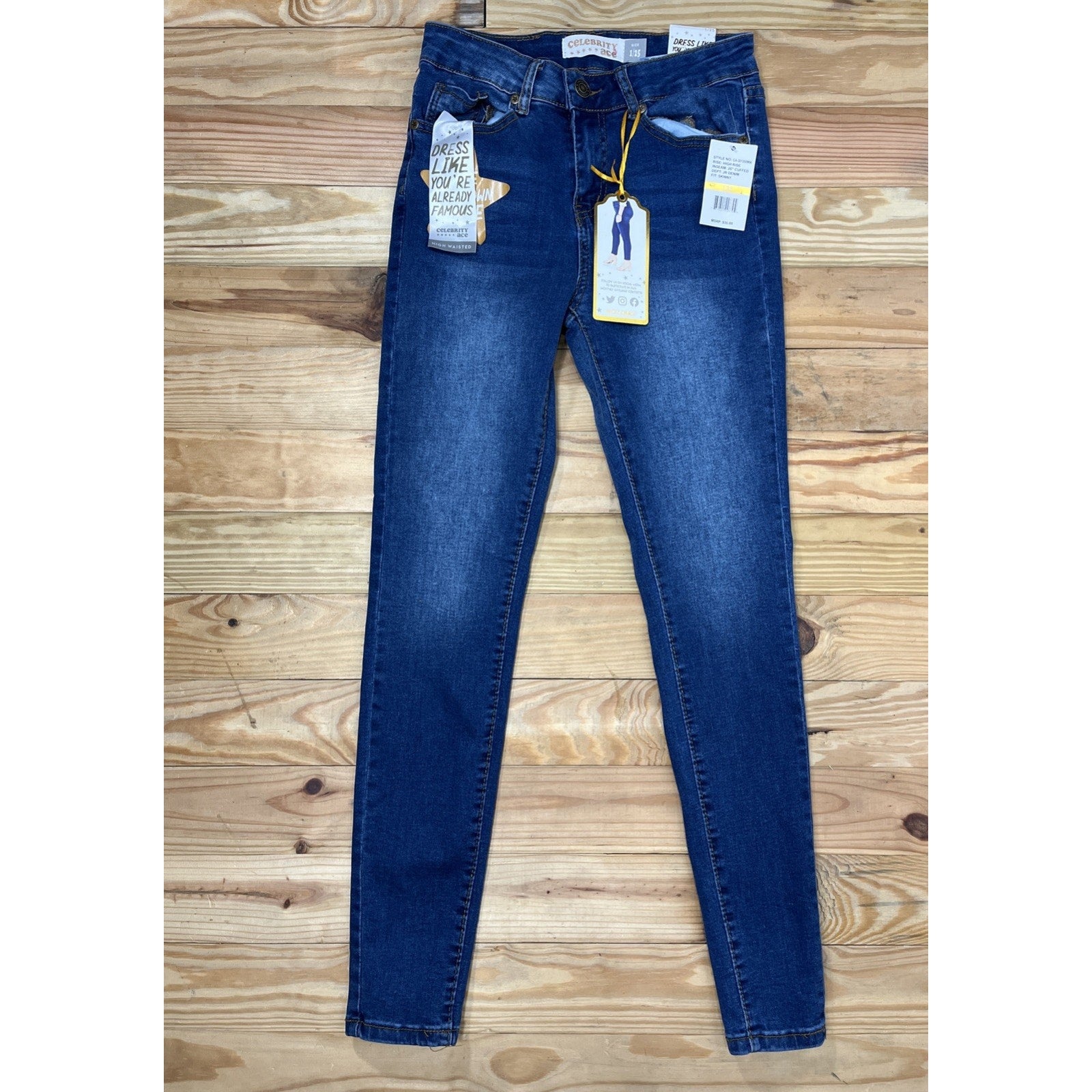 NWT Celebrity Ace High Rise Skinny Jeans Juniors Size 1/25