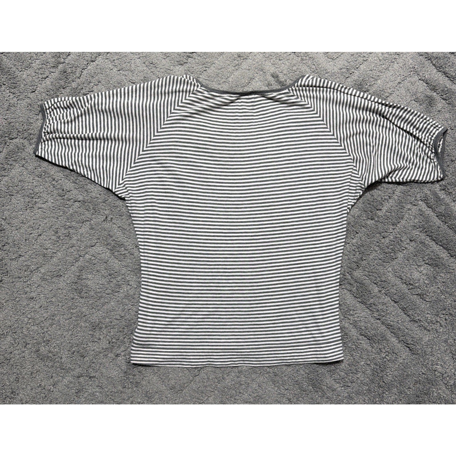 Express Women's Striped Flutter Sleeve Oversized Blouse Top Tunic Size Small