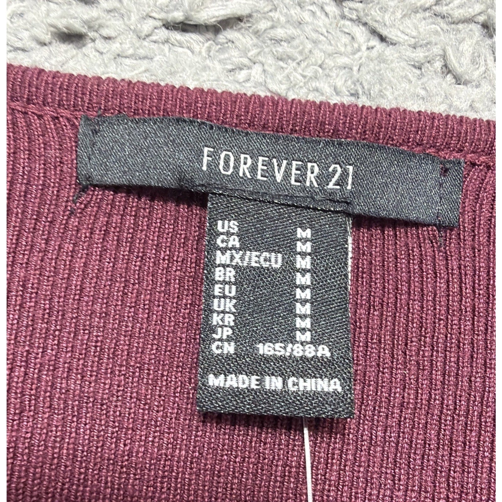 Women's Forever 21 Ribbed Long-Sleeve Bodysuit M Maroon Knit V Neck NWT