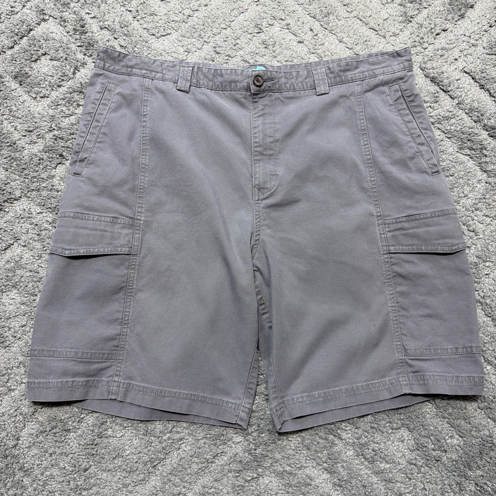 Tommy Bahama TR808 Mens Key Grip Cargo Shorts Gray Sz 40