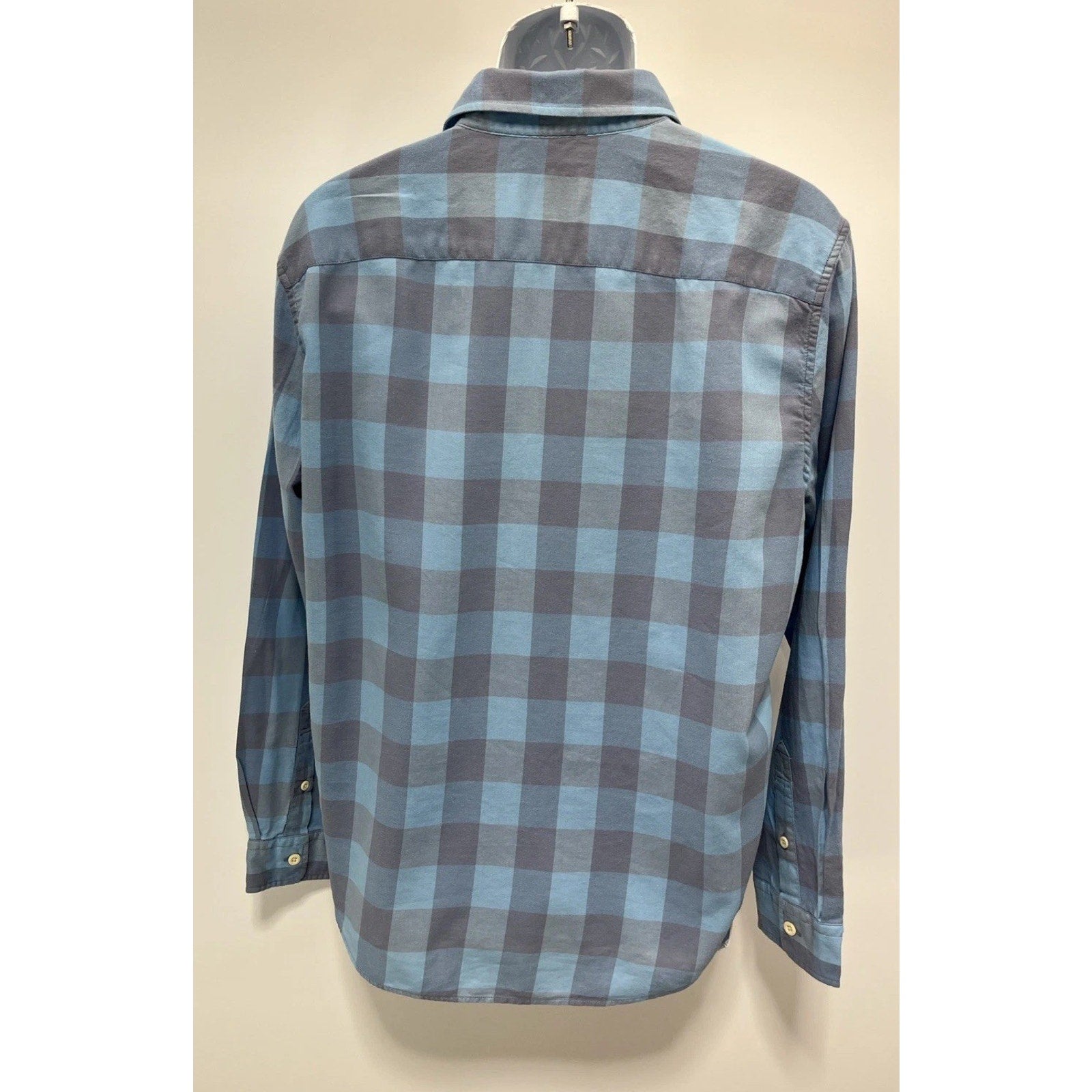 AEO American Eagle Outfitters Shirt Mens Tag Size L Seriously Soft Plaid