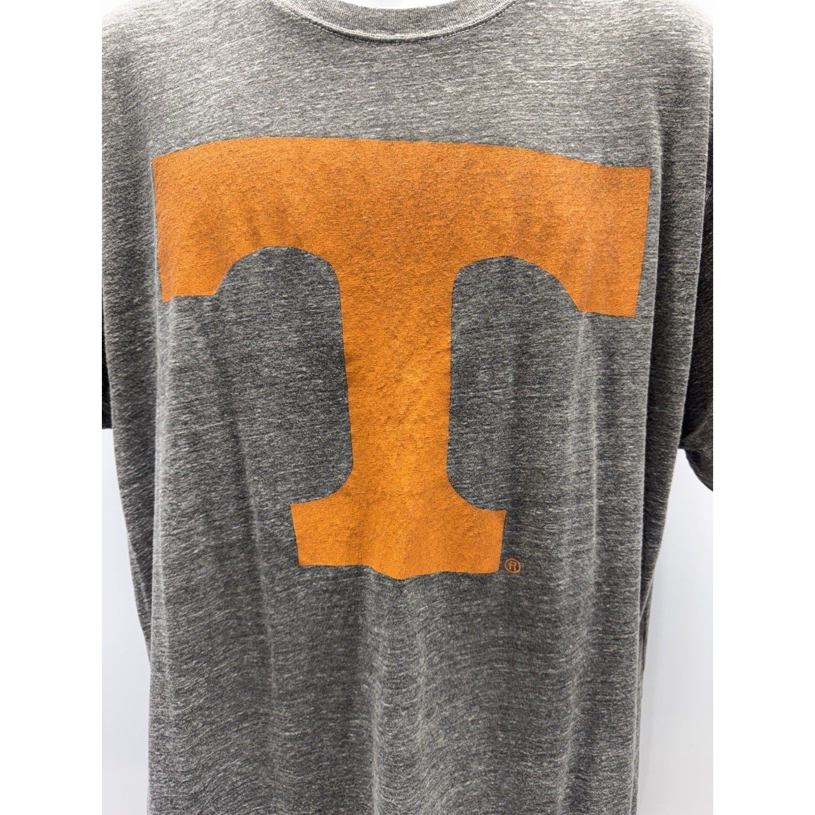 Venley Tennessee Volunteers Gray Athletic Short Sleeve T-shirt Men’s size XL