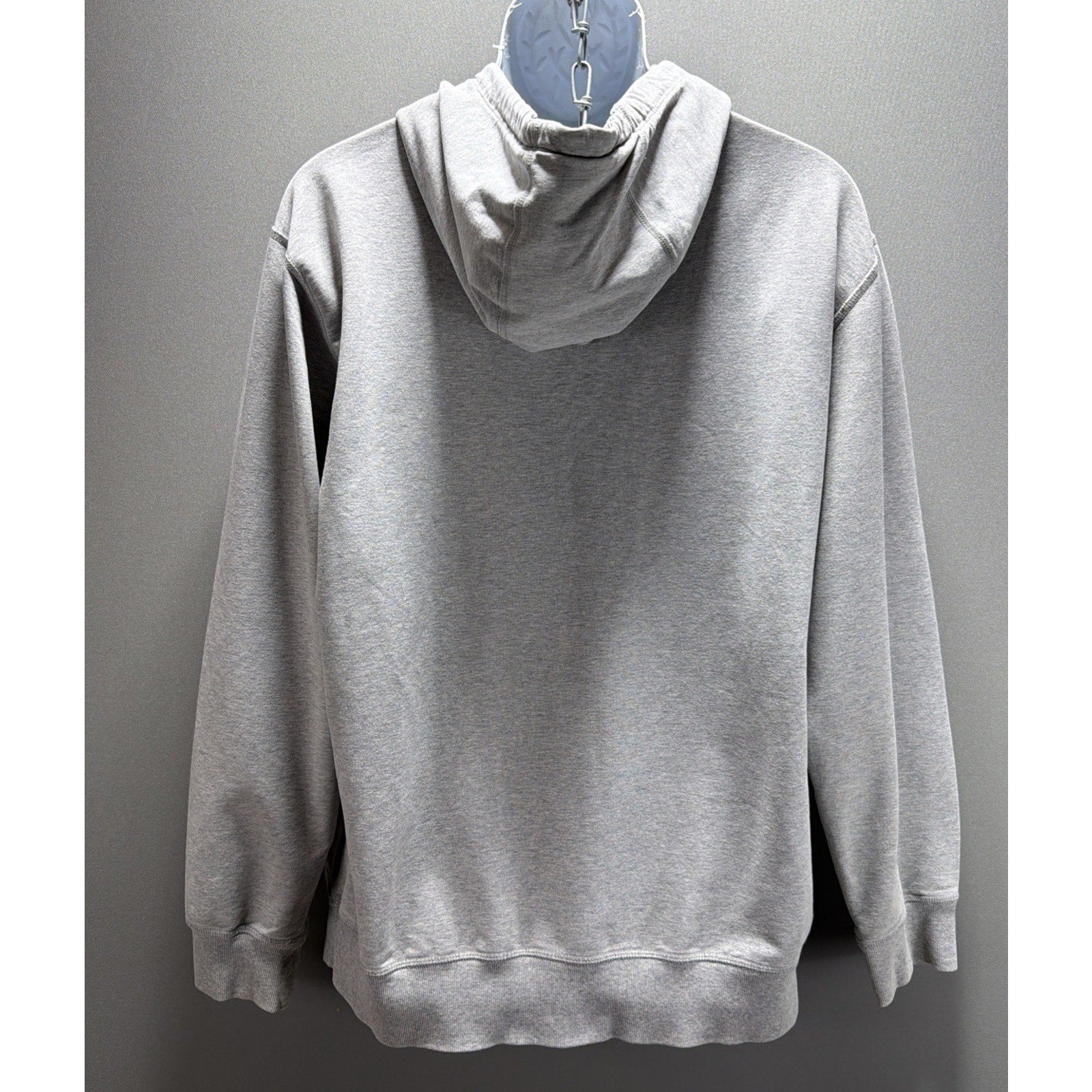 Men’s L Patagonia Gray Hoodie with Graphic Logo Organic Cotton Stretch