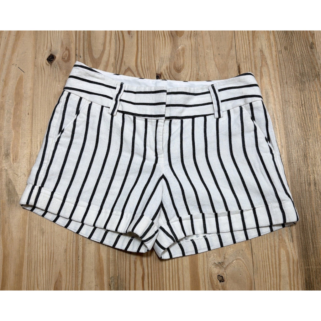 EXPRESS Shorts Ivory Stripe Linen Blend MIDI Mid Rise 28”