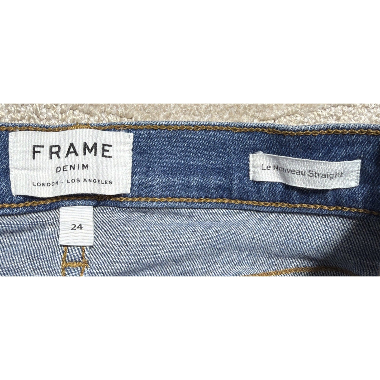 FRAME DENIM Le Nouveau Straight Crop Med Rise Jeans size 24x26 Stretch