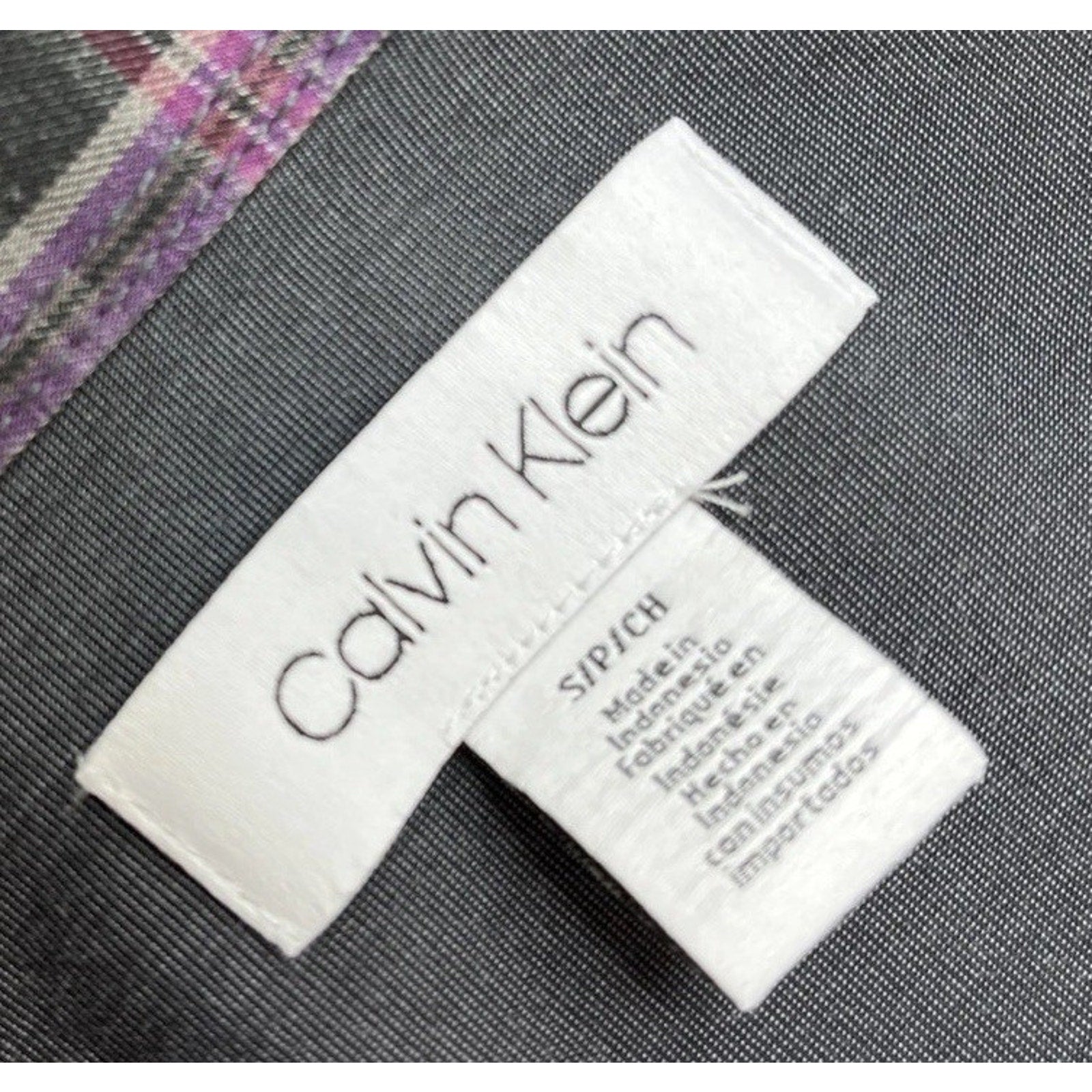 Calvin Klein Shirt Mens Small Black Purple Plaid Long Sleeve Button Up