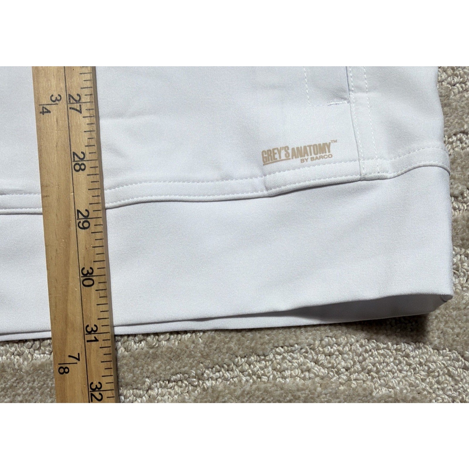 Grays Anatomy Barco Stretch Men’s M Full Zip Warm Up Scrub Jacket White NWT