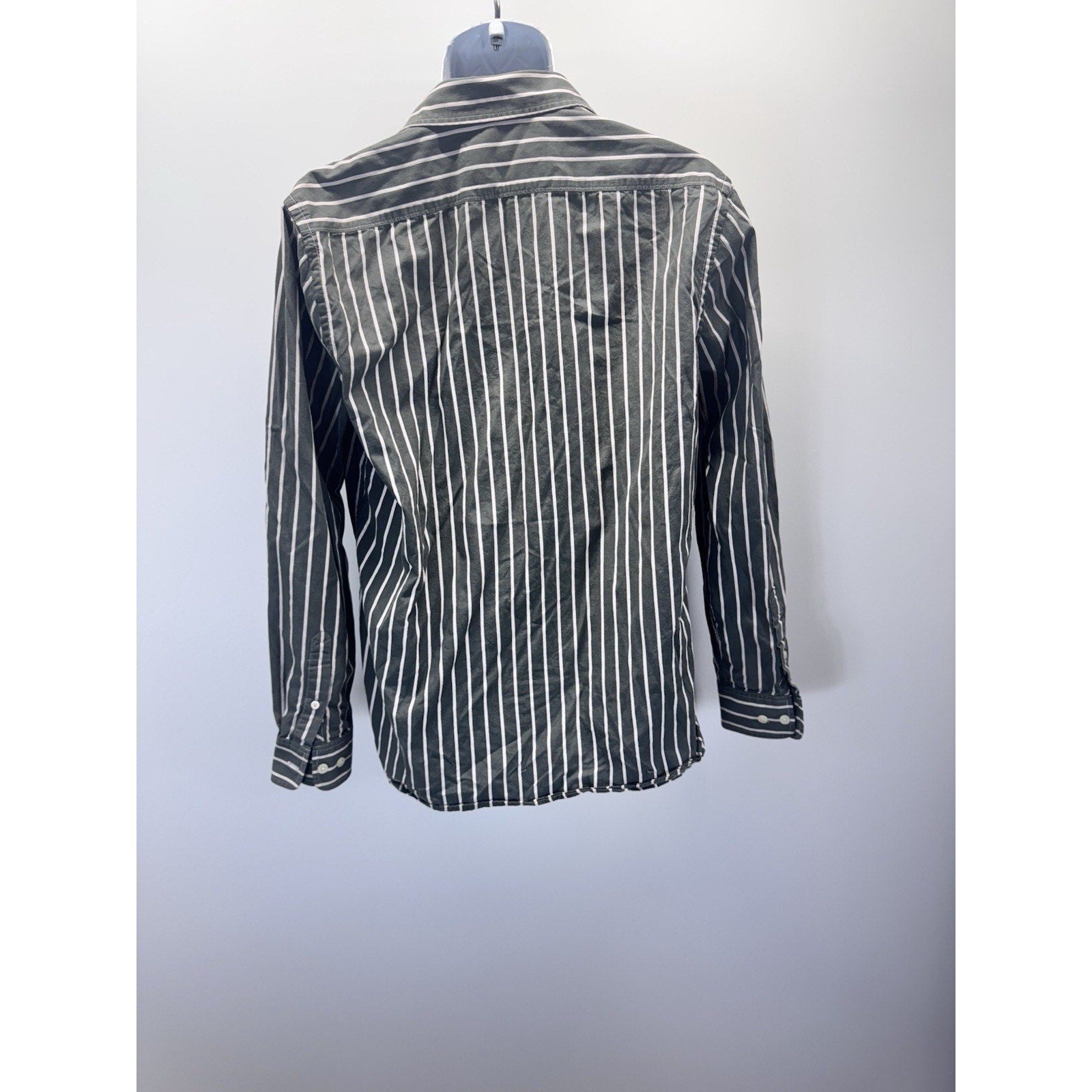 AMERICAN EAGLE Men's Green and White Long Sleeve Striped Button Down Shirt Large