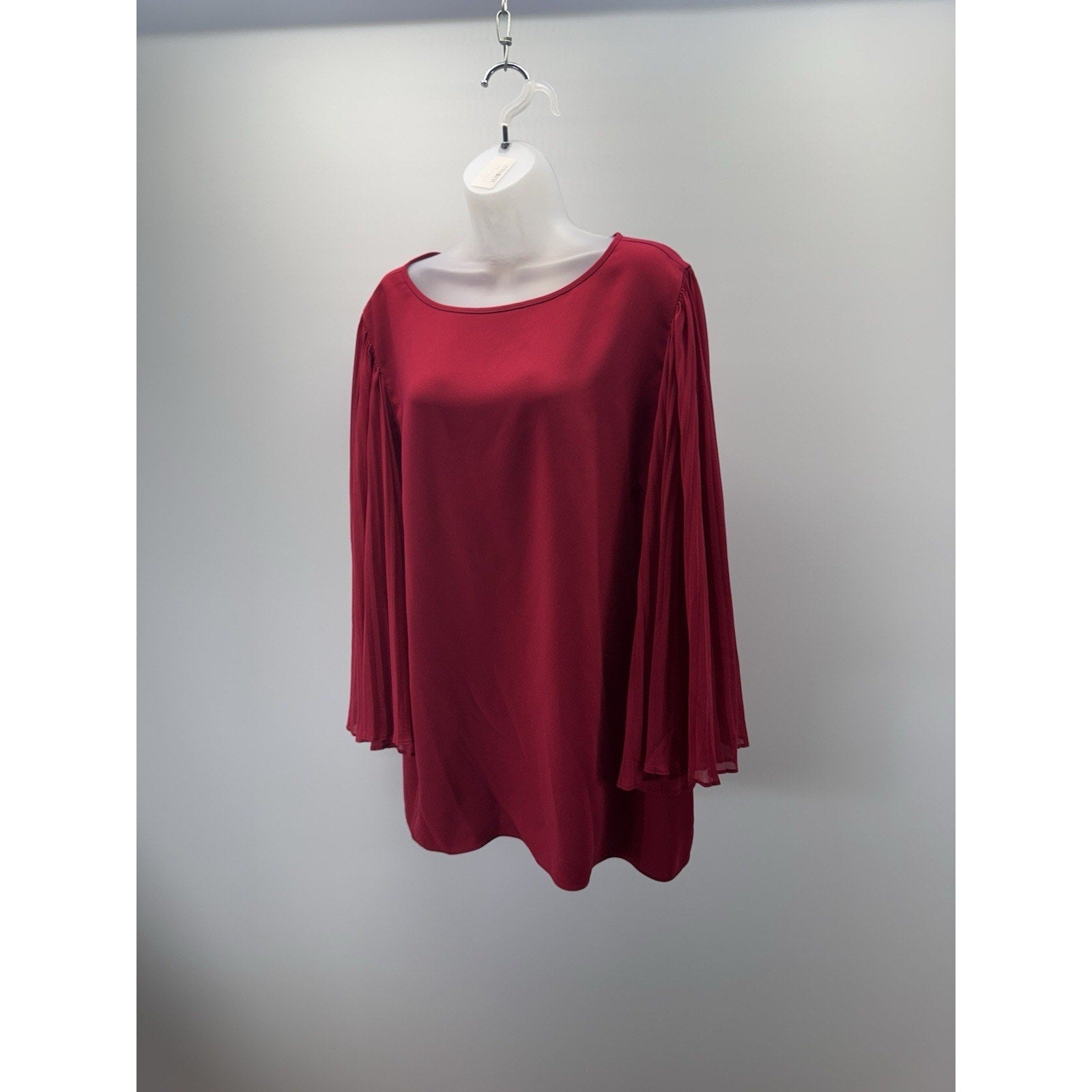 Chico's Red Accordion Pleated Bell Sleeve Blouse Women’s Size 3/ XL