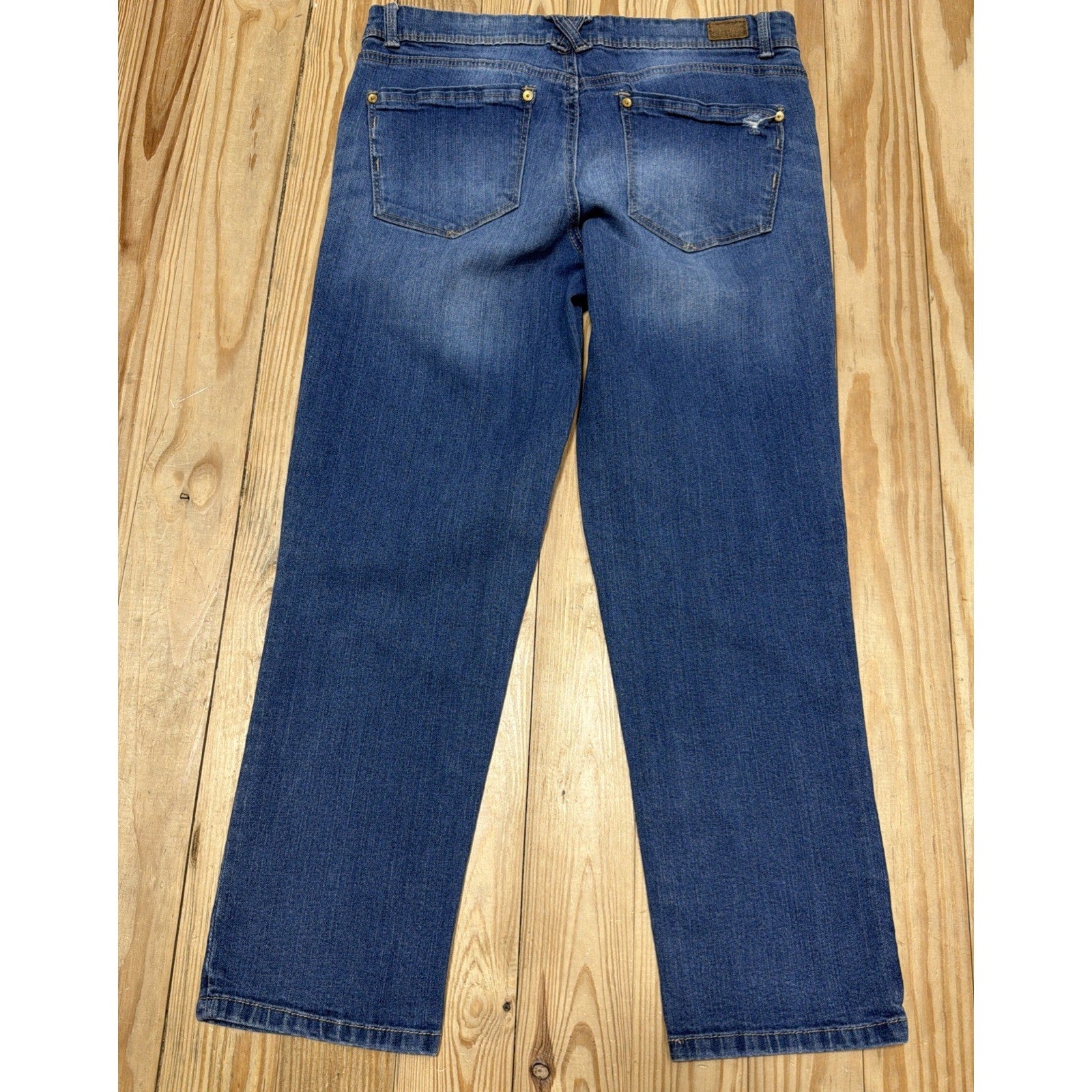 Democracy Jeans Women's Freedom Ankle Skimmer Distressed Stretch Denim Sz. 8