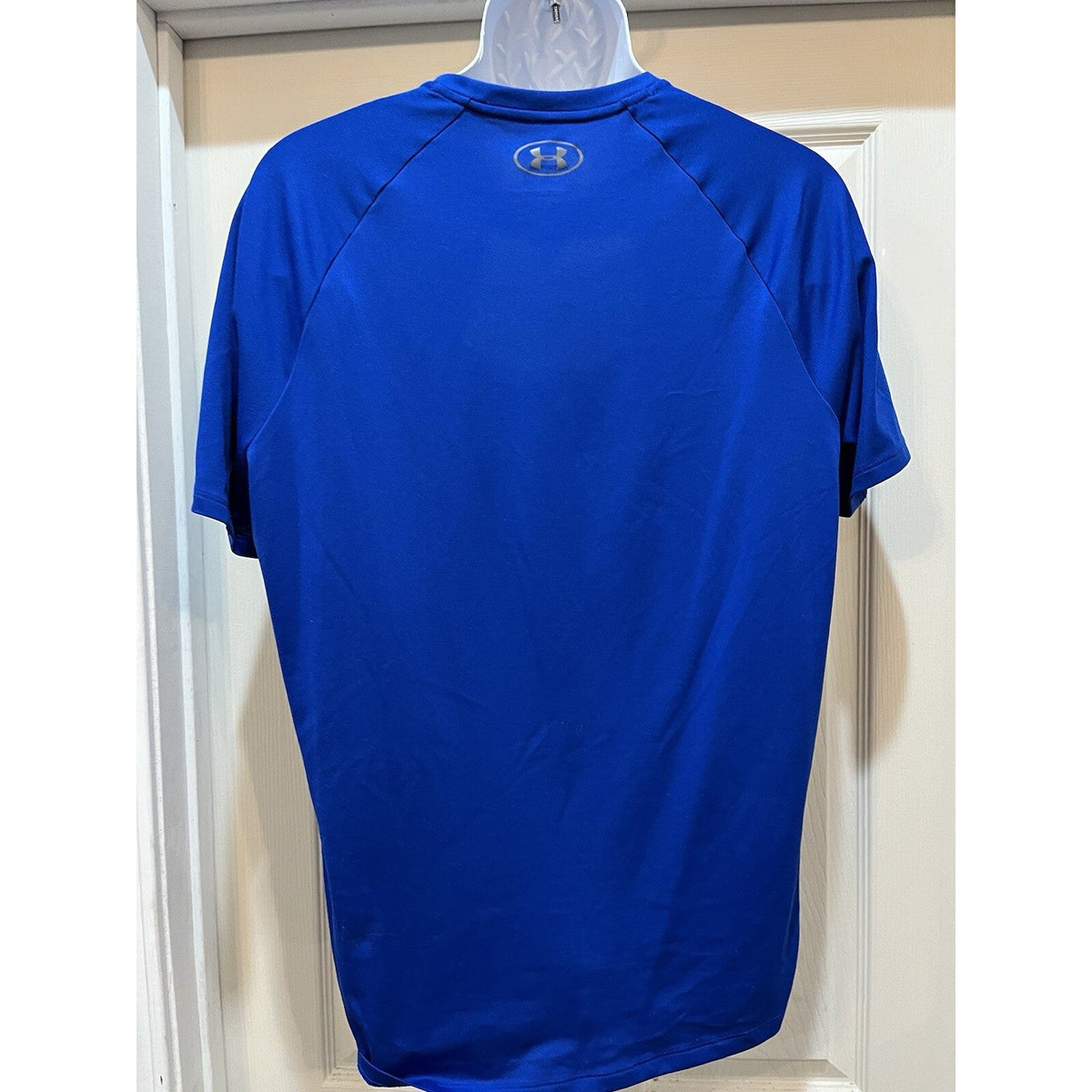 Under Armour HeatGear Blue Athletic Crew Neck T shirt Men's Size Medium Logo