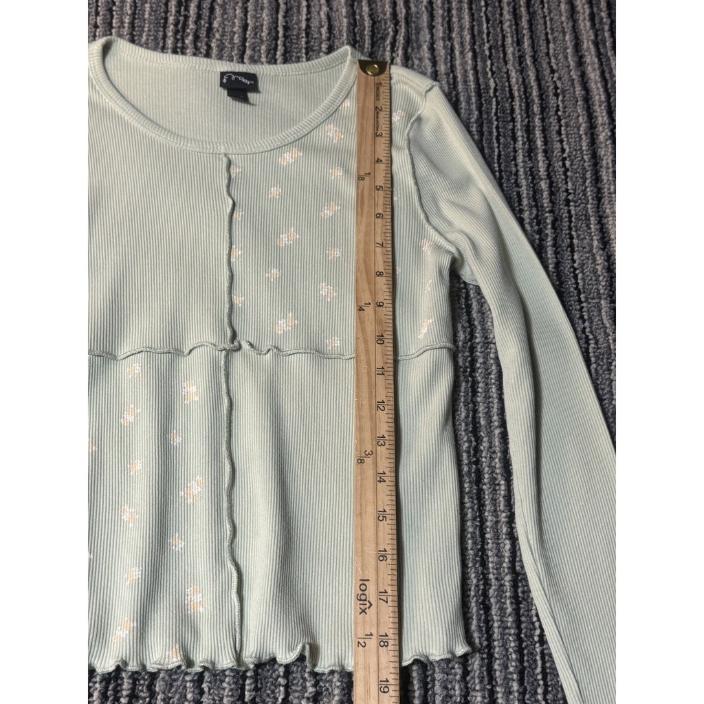 Art Class Girls 10/12 L Sage Green Floral Ribbed Top Lettuce Hem Long Sleeve