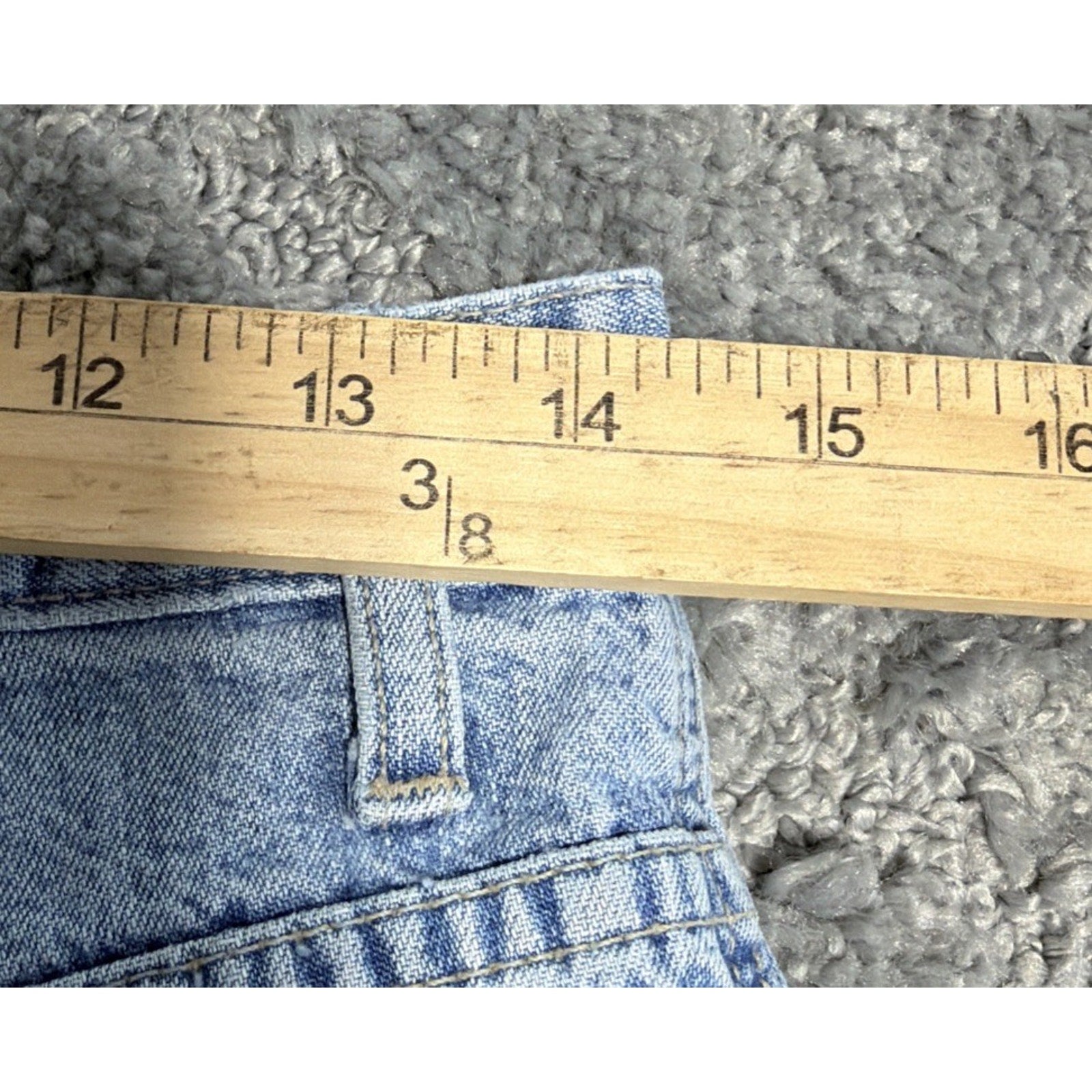 VINTAGE GUESS HIGH RISE BAGGY BUTTON FLY JEANS WOMEN 31 Made USA Measure 29x31