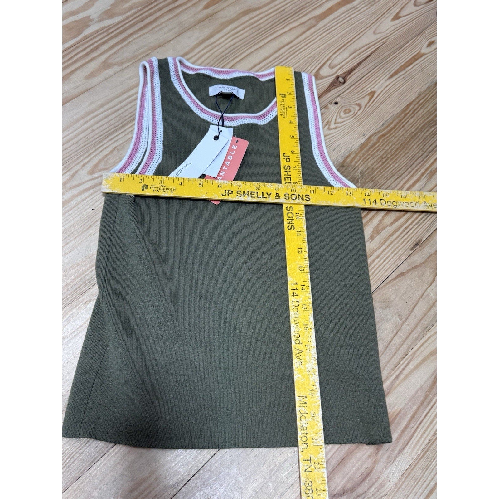 HABITUAL Crochet Trim Cotton Spandex Blend Sweater Tank Green Women’s Size M NWT