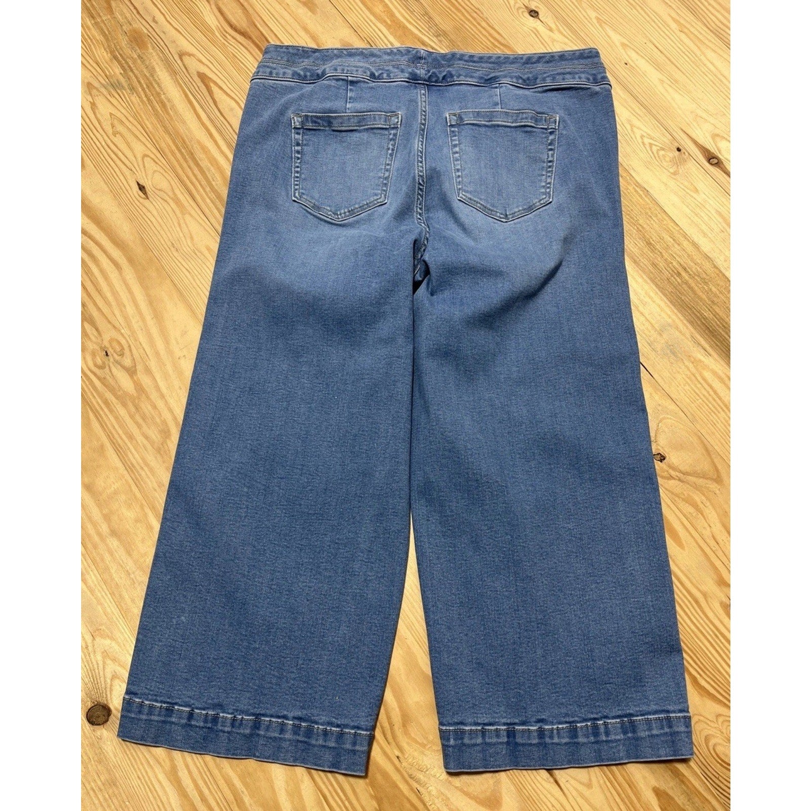 Torrid Wide Leg Jeans Women Size 14 Blue Crop High Rise Vintage Stretch Denim