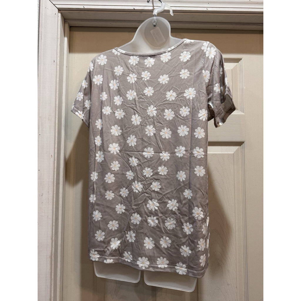 Misslook, Short Sleeve, V-Neck, Gray W/Daisy Print, T-Shirt Size Medium NWT